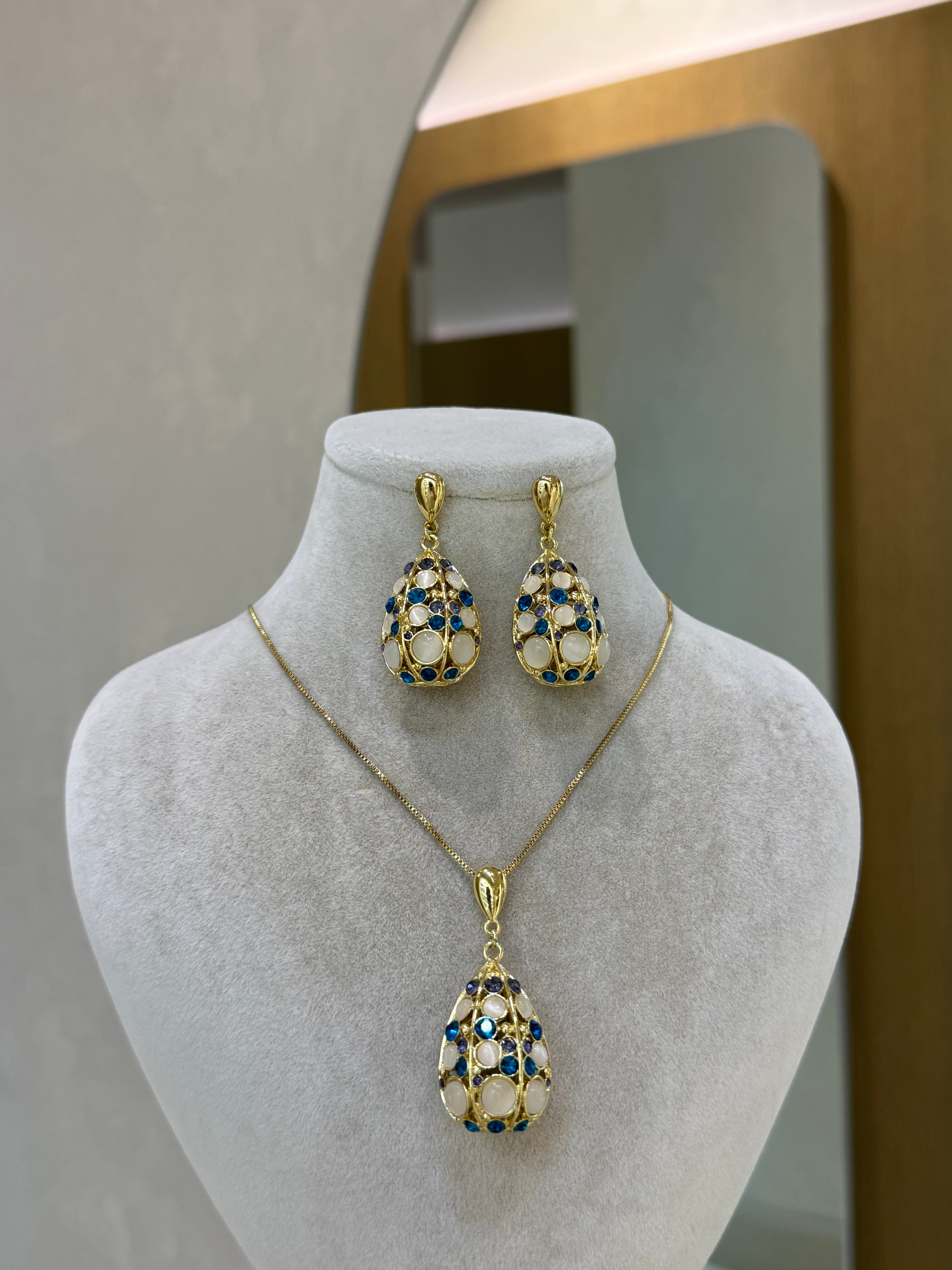 Mavi Taşlı Gold Premium Set