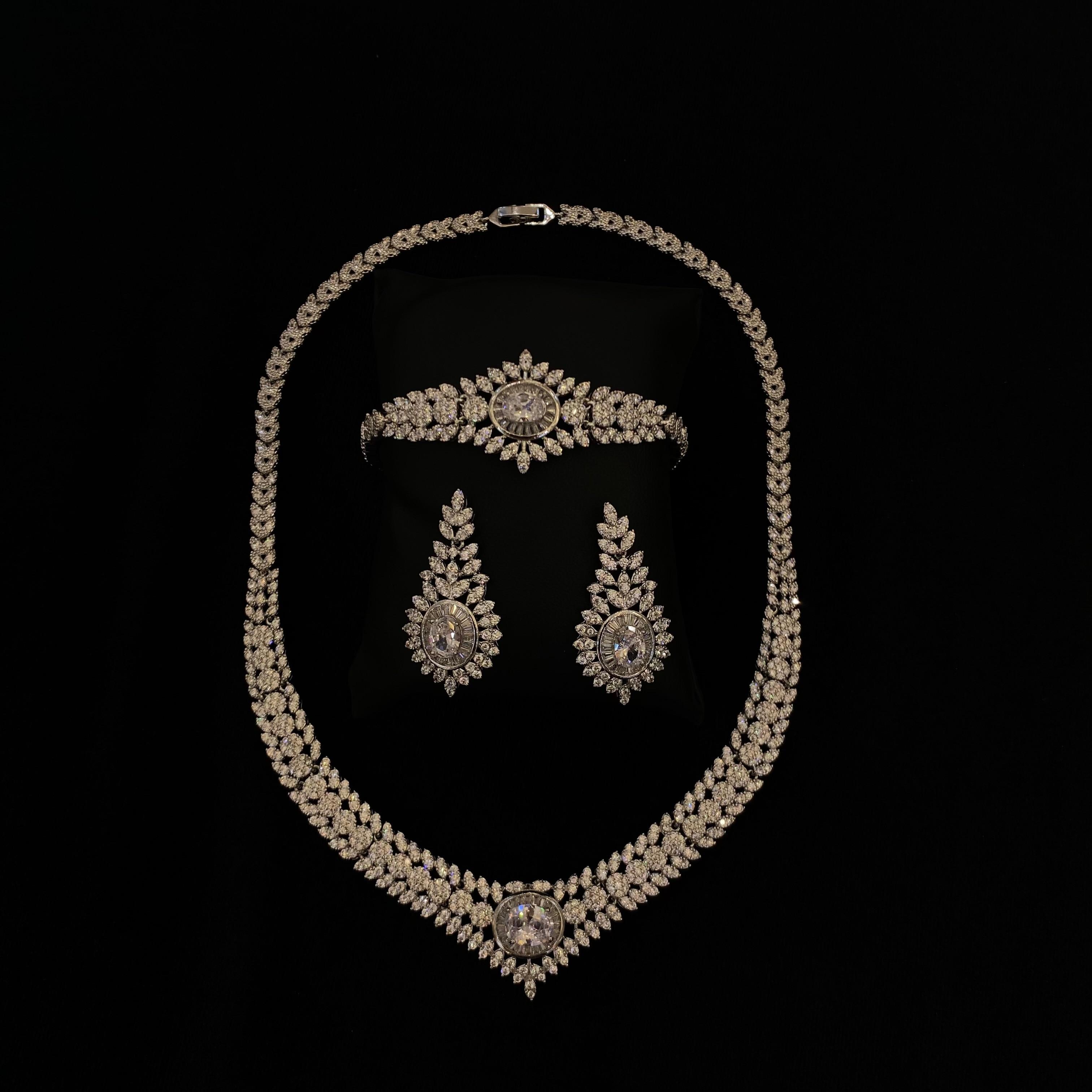 Taşlı Set 2