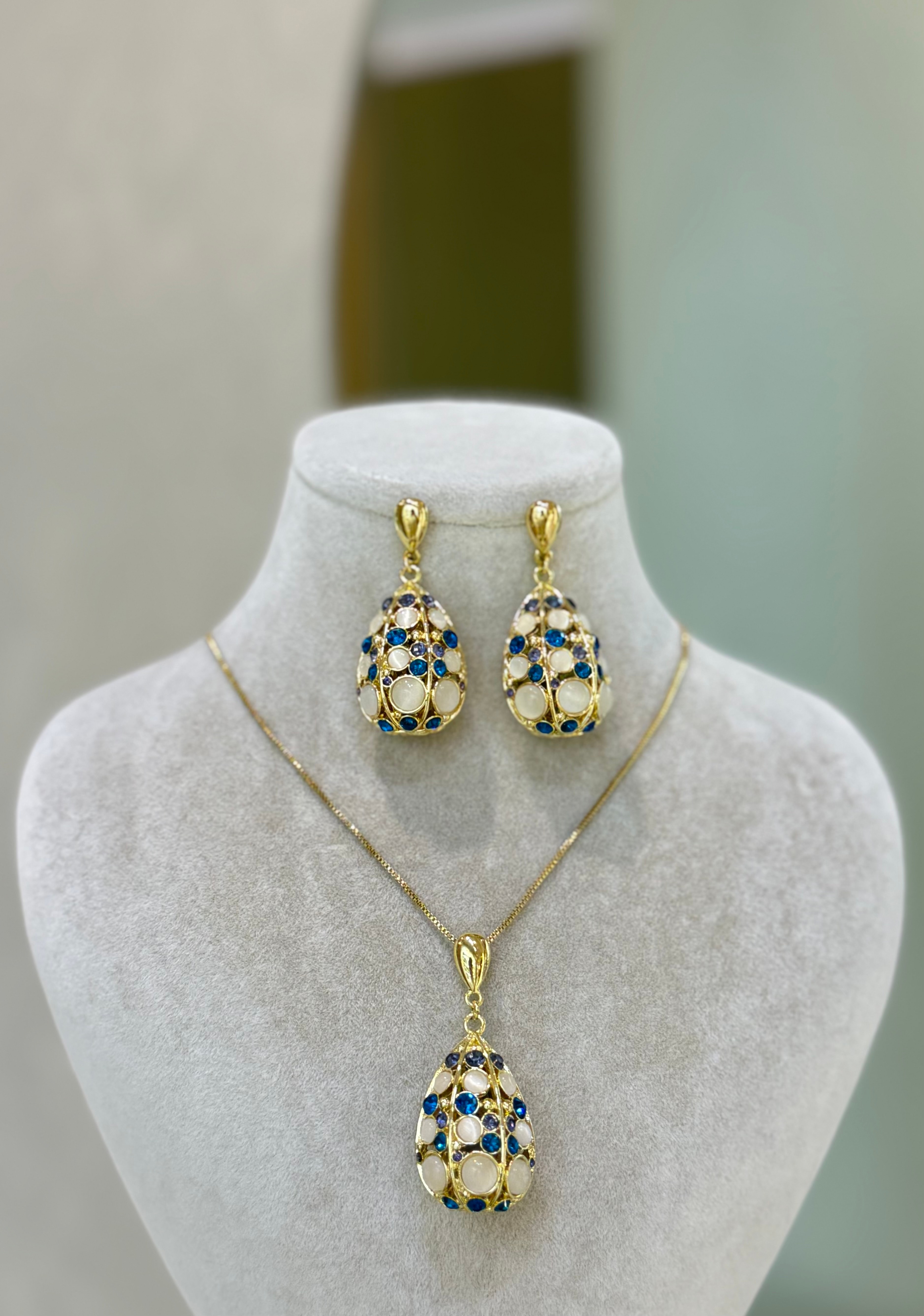 Mavi Taşlı Gold Premium Set
