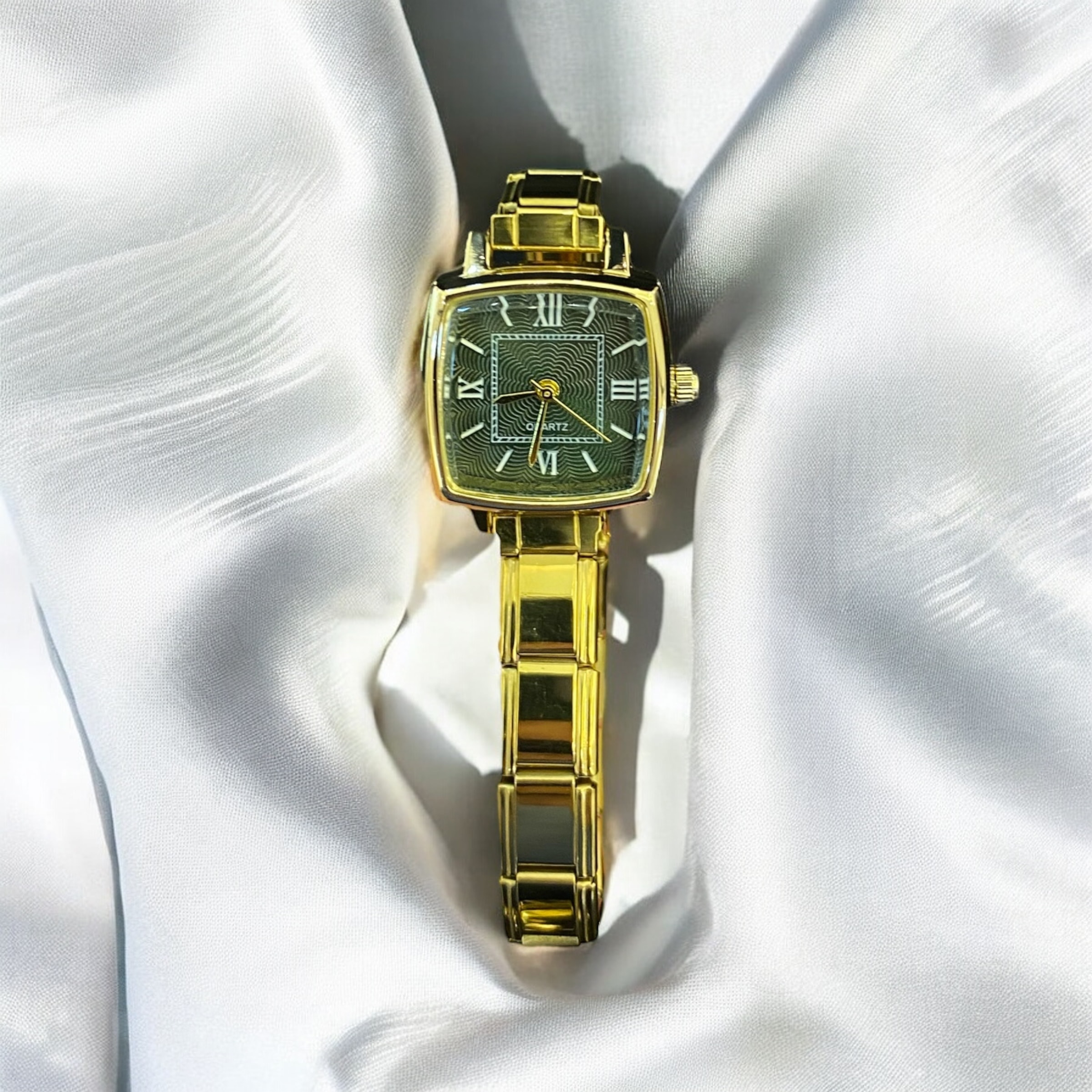 Gold Yeşil Vintage Saat