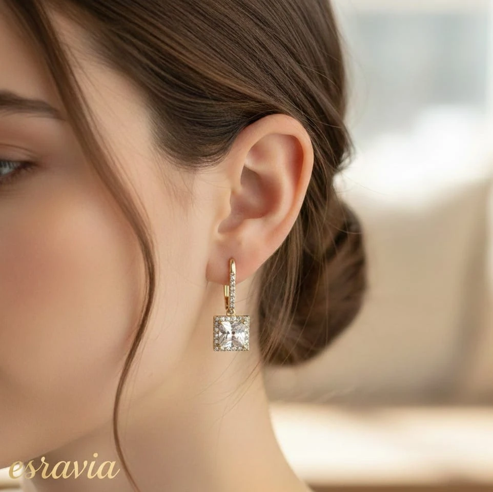 VIP 14K Taşlı Kare Küpe