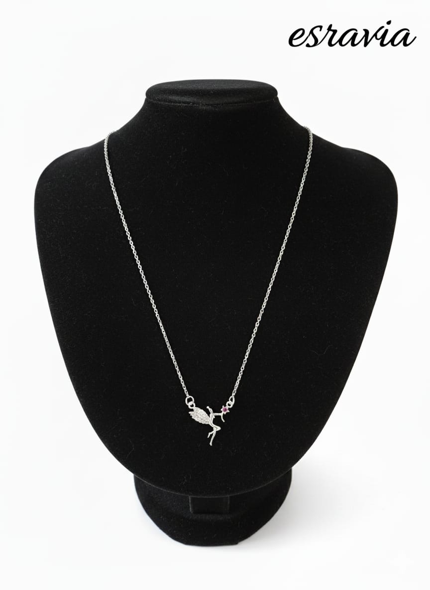 Peri Figürlü Zarif Kolye 