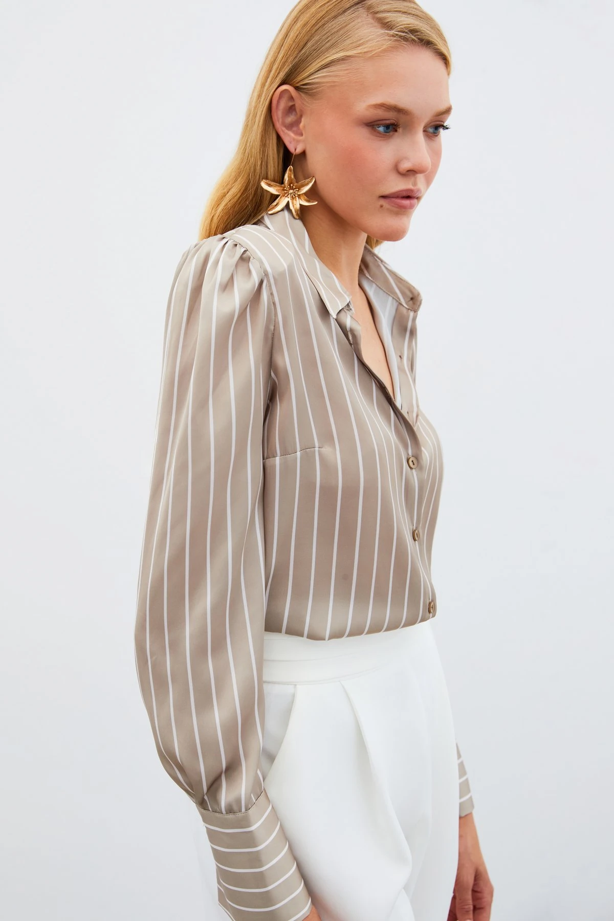 Kadın Çizgili Saten Gömlek main variant image