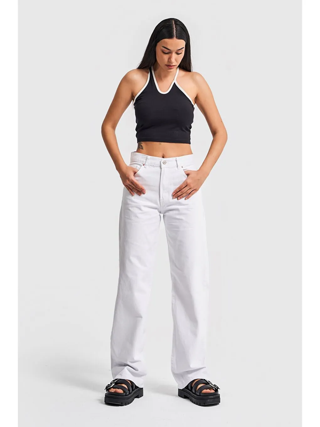 Kadın Beyaz Denim Pantolon Loose Fit main variant image