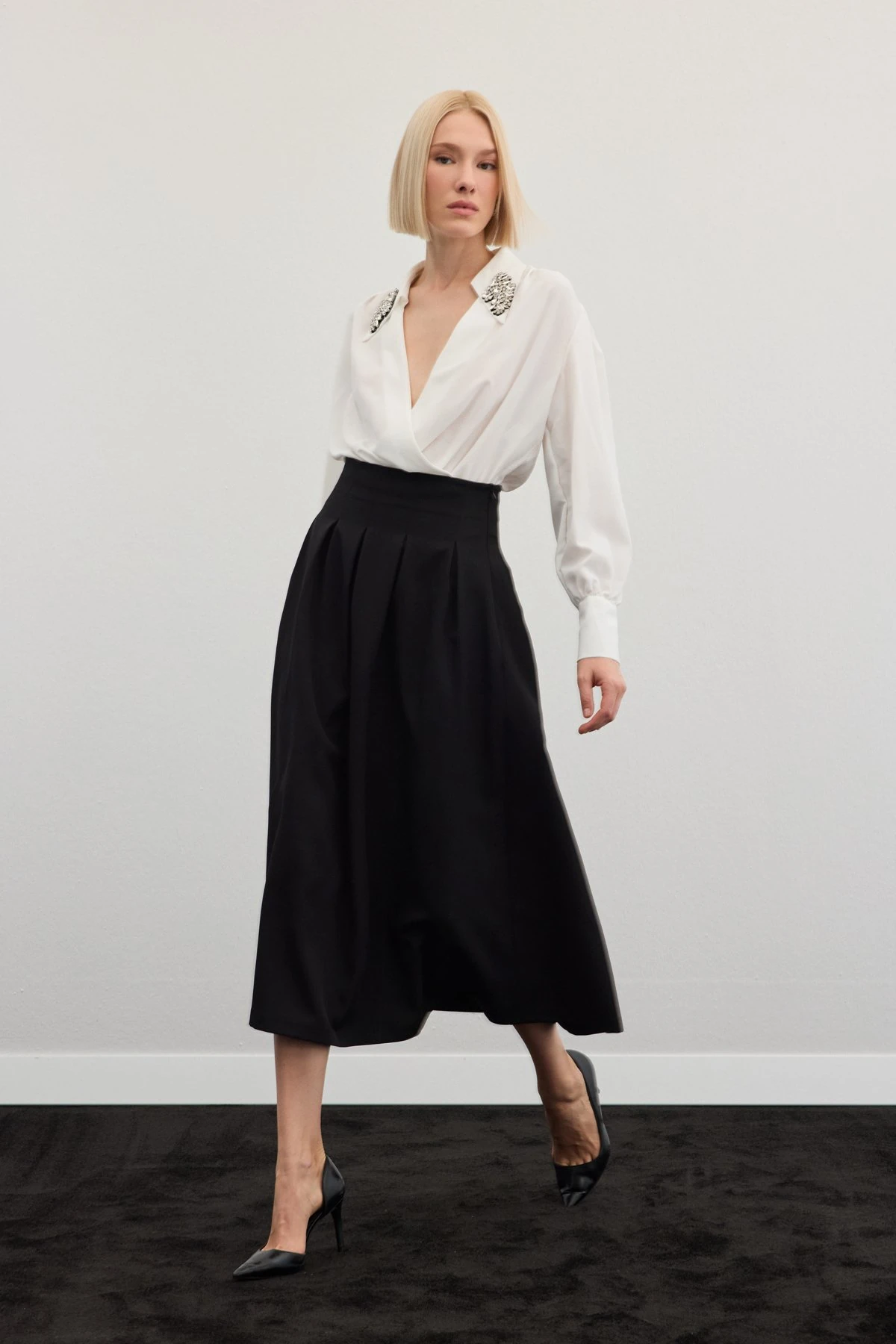 Kadın Midi Pileli Etek main variant image