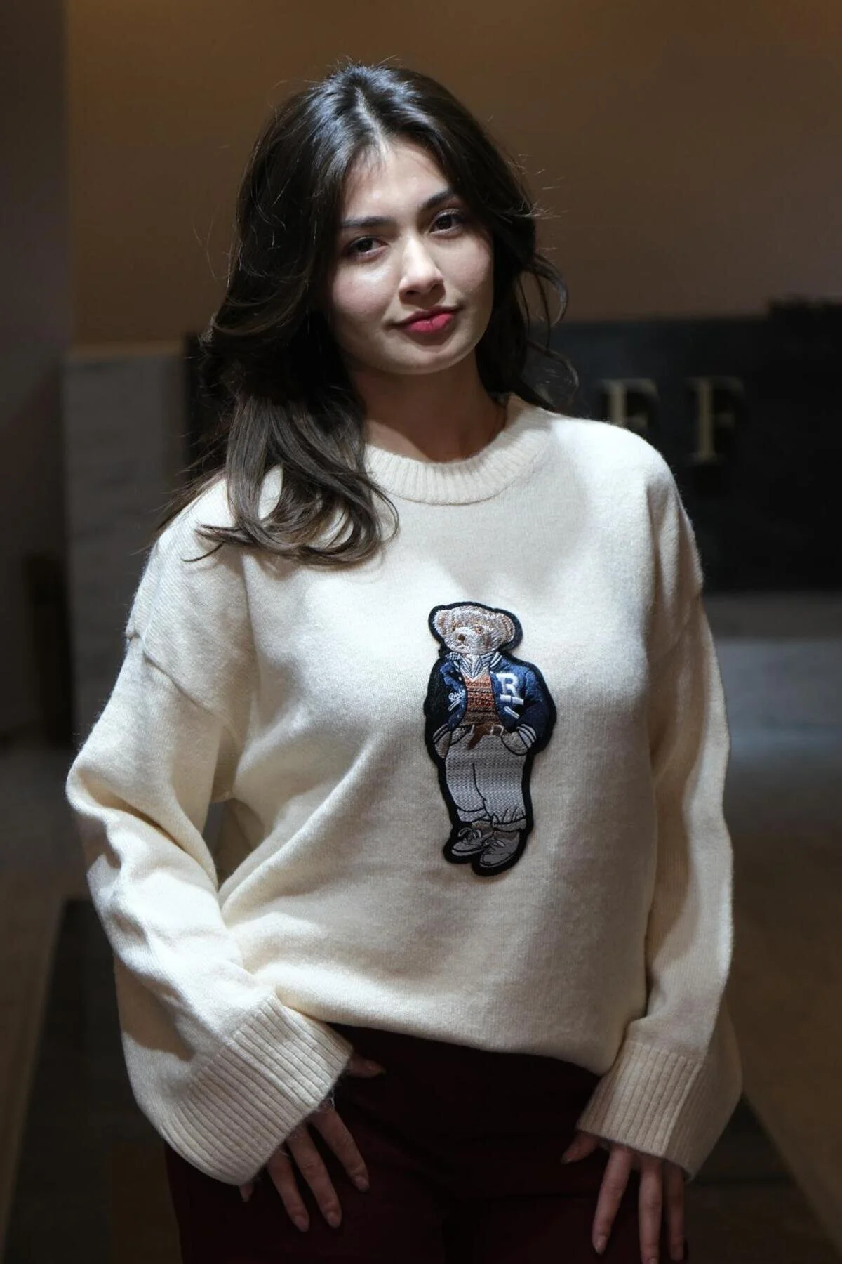 Kadın Ayıcık Nakışlı Kazak image