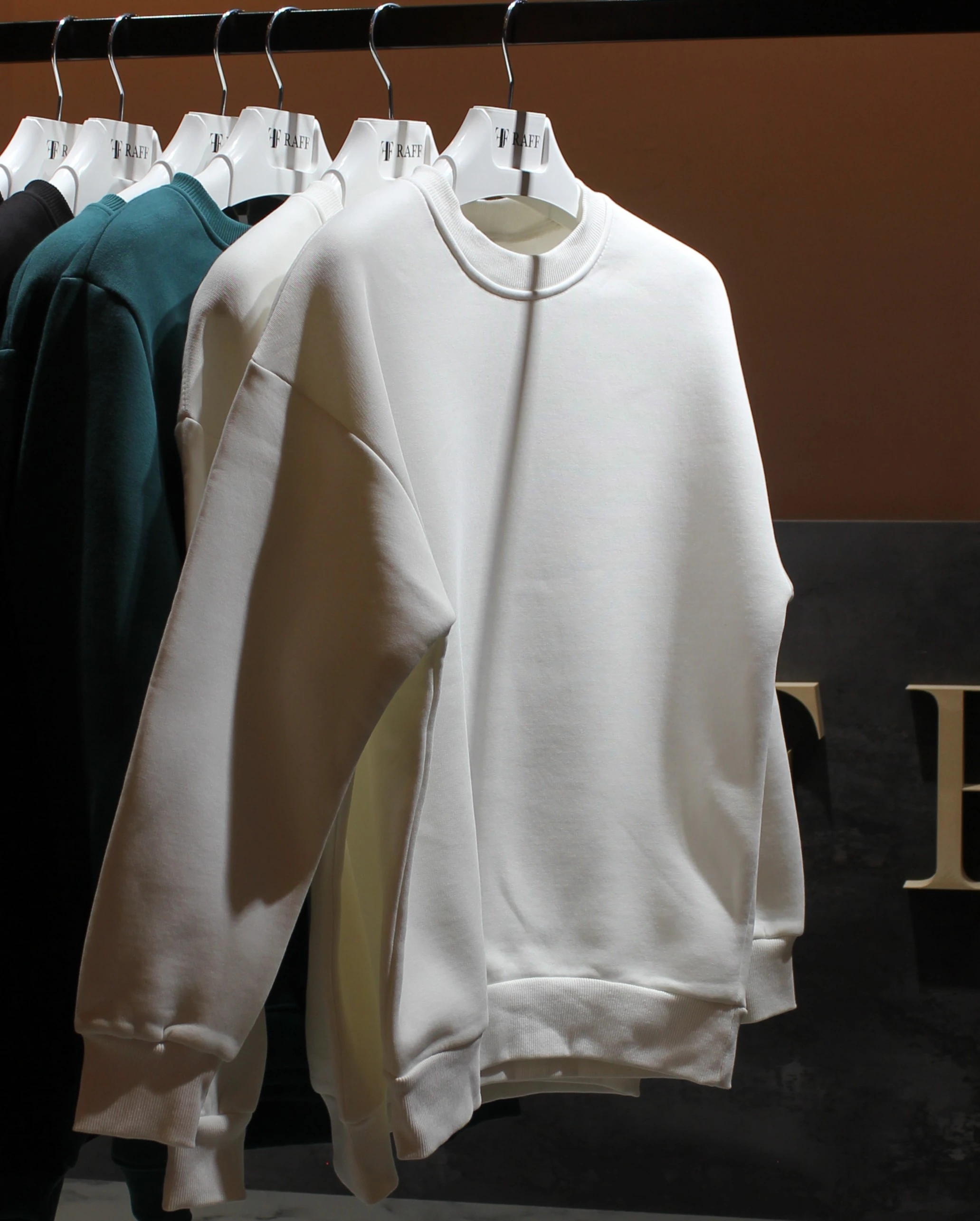 beyaz thumbnail image