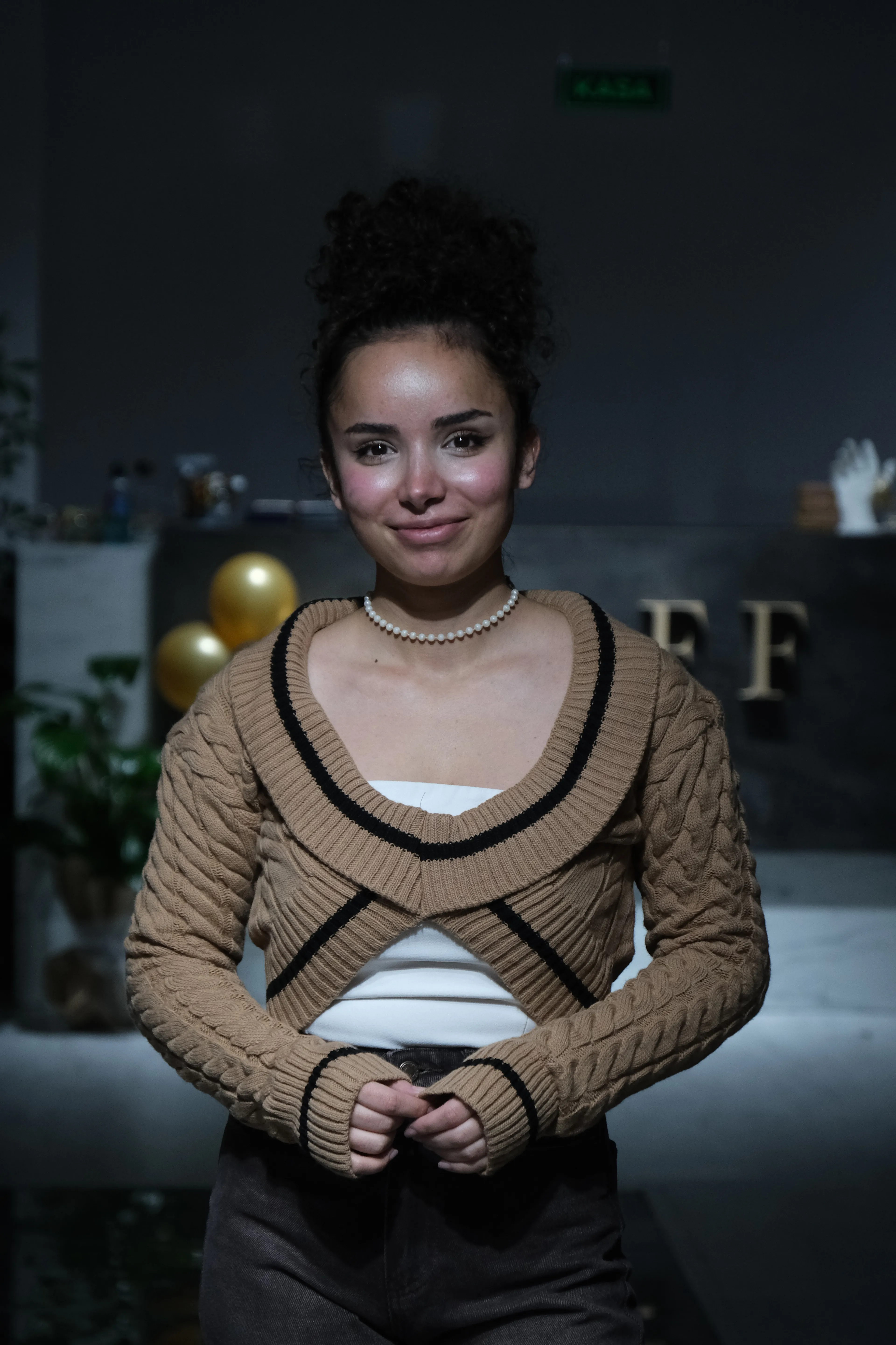 Kadın Kısa Triko Kazak - standart main variant image