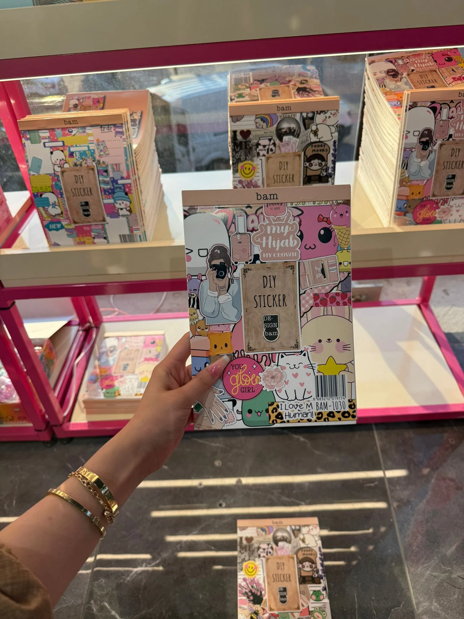 My Hyab Sticker Albüm