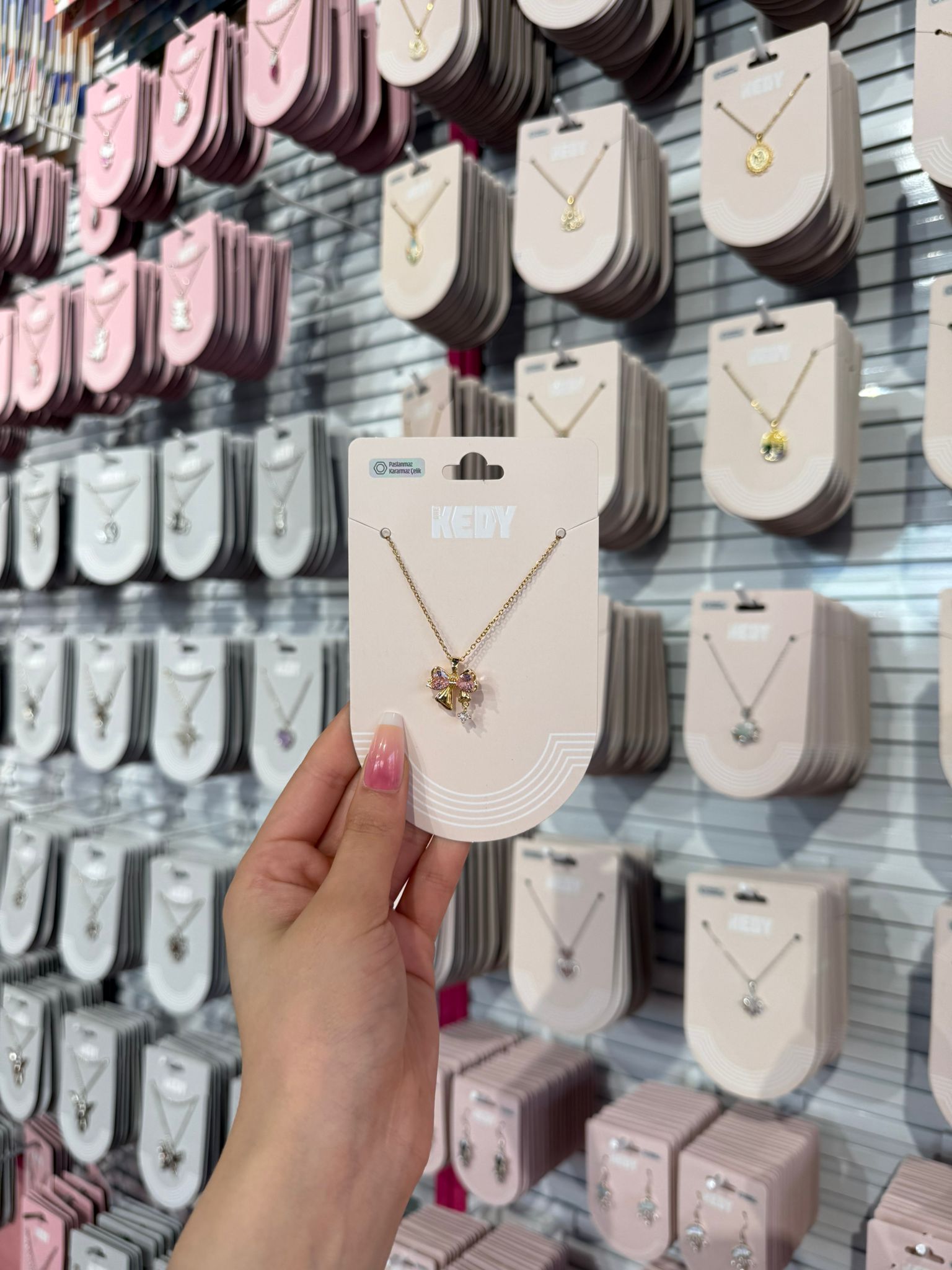 Princess Ribbon Arm Çelik Kolye