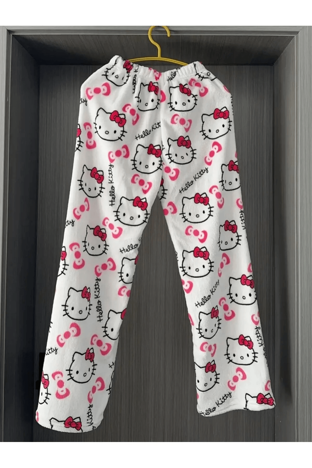 Beyaz Hello Kitty Peluş Pijama