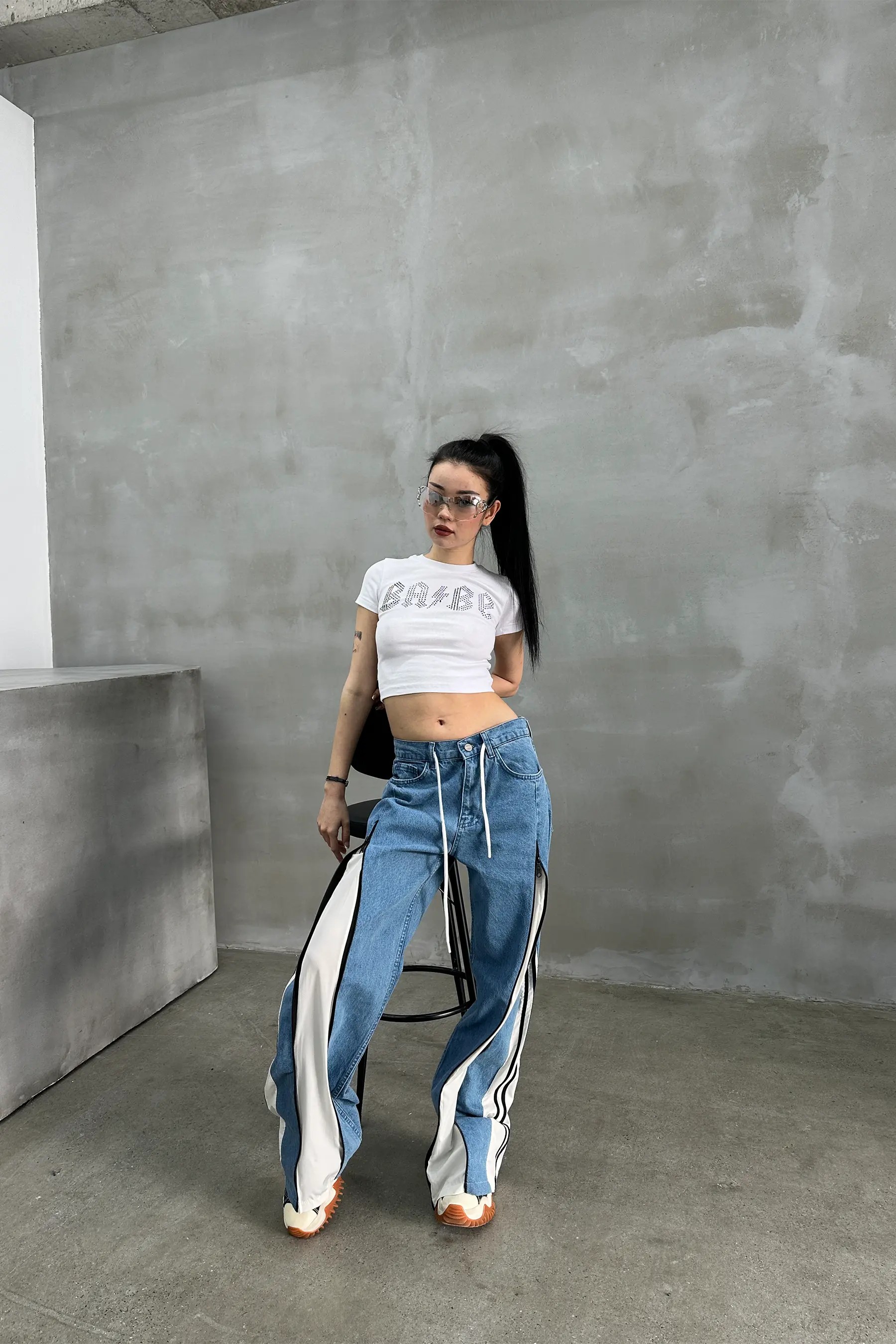 Fermuarlı Mavi Jean