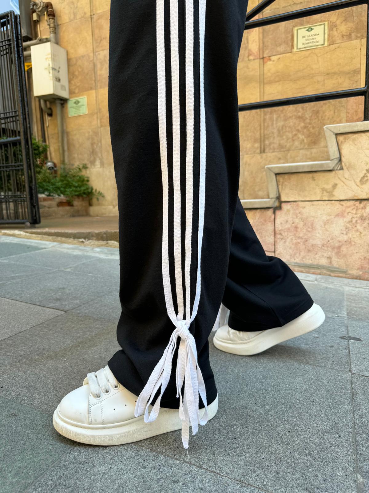 Siyah 3 Çizgili Baggy Eşofman Altı