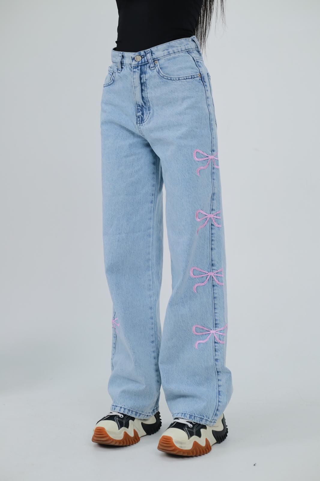 Pembe Kurdele Nakış Detaylı Baggy Jean