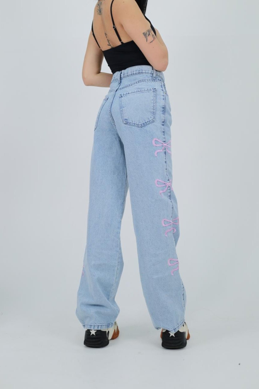 Pembe Kurdele Nakış Detaylı Baggy Jean