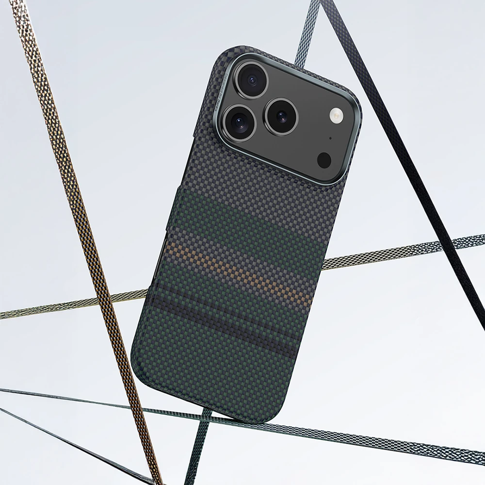 Apple iPhone 17 Kılıf M-safe Şarj Özellikli Karbon Fiber Tasarımlı Benks Aurora ArmorAir Kevlar Kapak