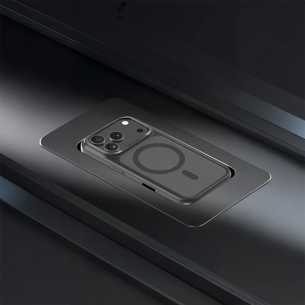 Apple iPhone 17 Pro Max Kılıf M-safe Şarj Özellikli Benks Mist Protective Kapak