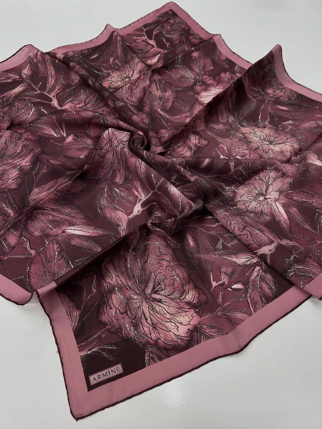 D9409 Armine 2025 - 2026 Kış Sezonu Sura İpek Eşarp