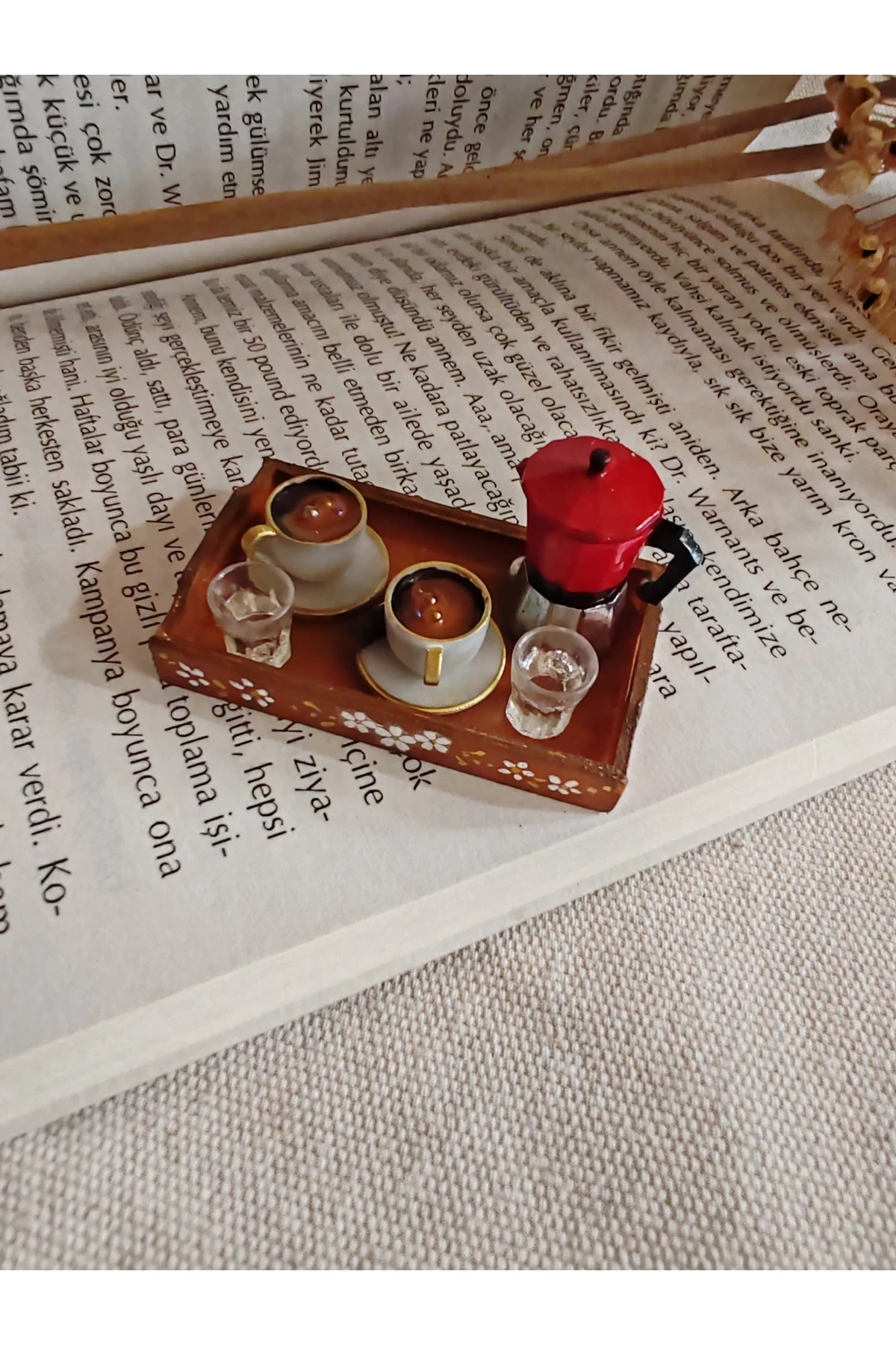 BBD KIRMIZI MOCAPOTLU KAHVE SETİ/TEPSİLİ, 2 FİNCANLI