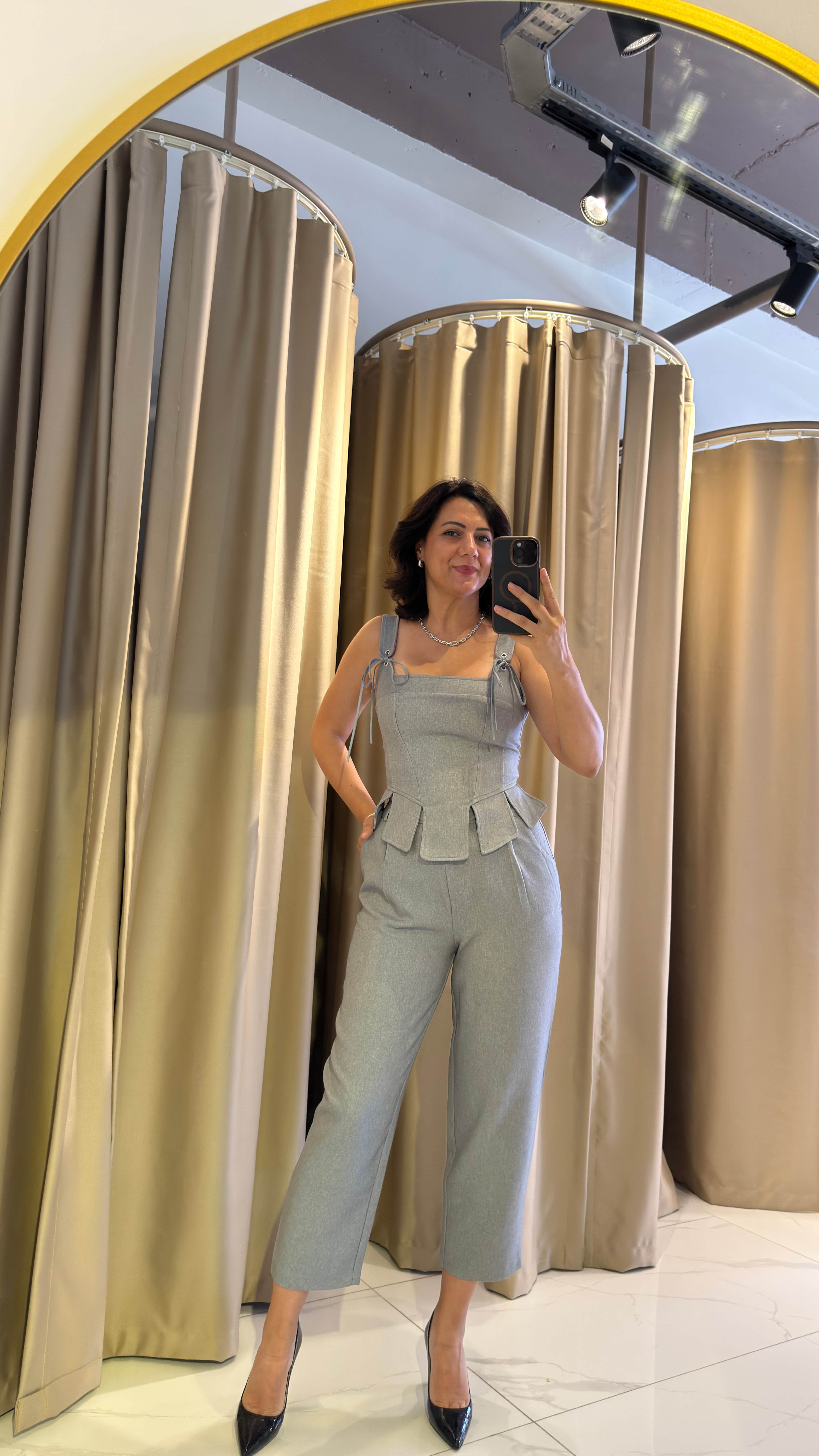 HAVUÇ MODEL KUMAŞ PANTOLON
