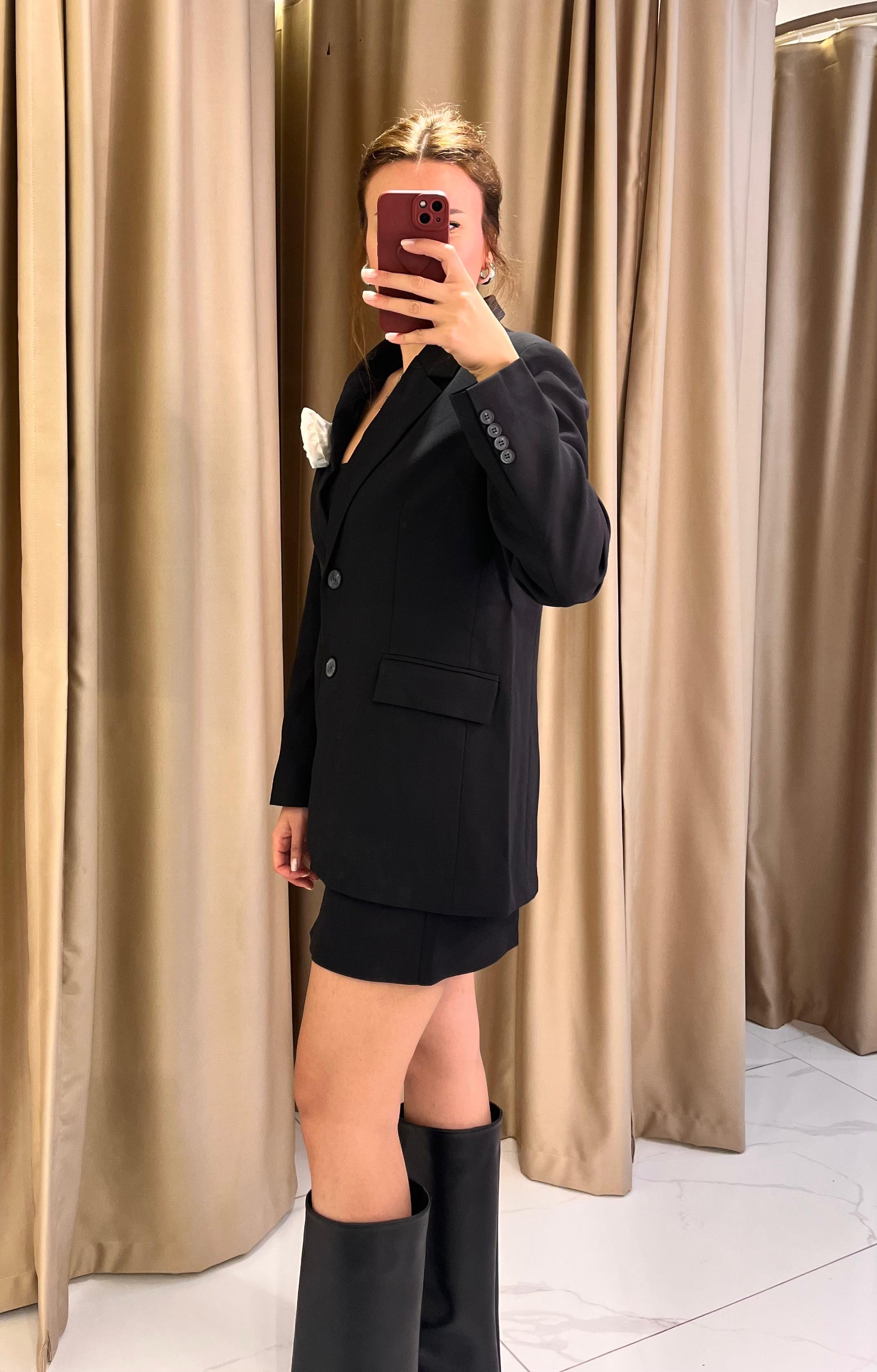 GÜL DETAY TASARIM BLAZER CEKET