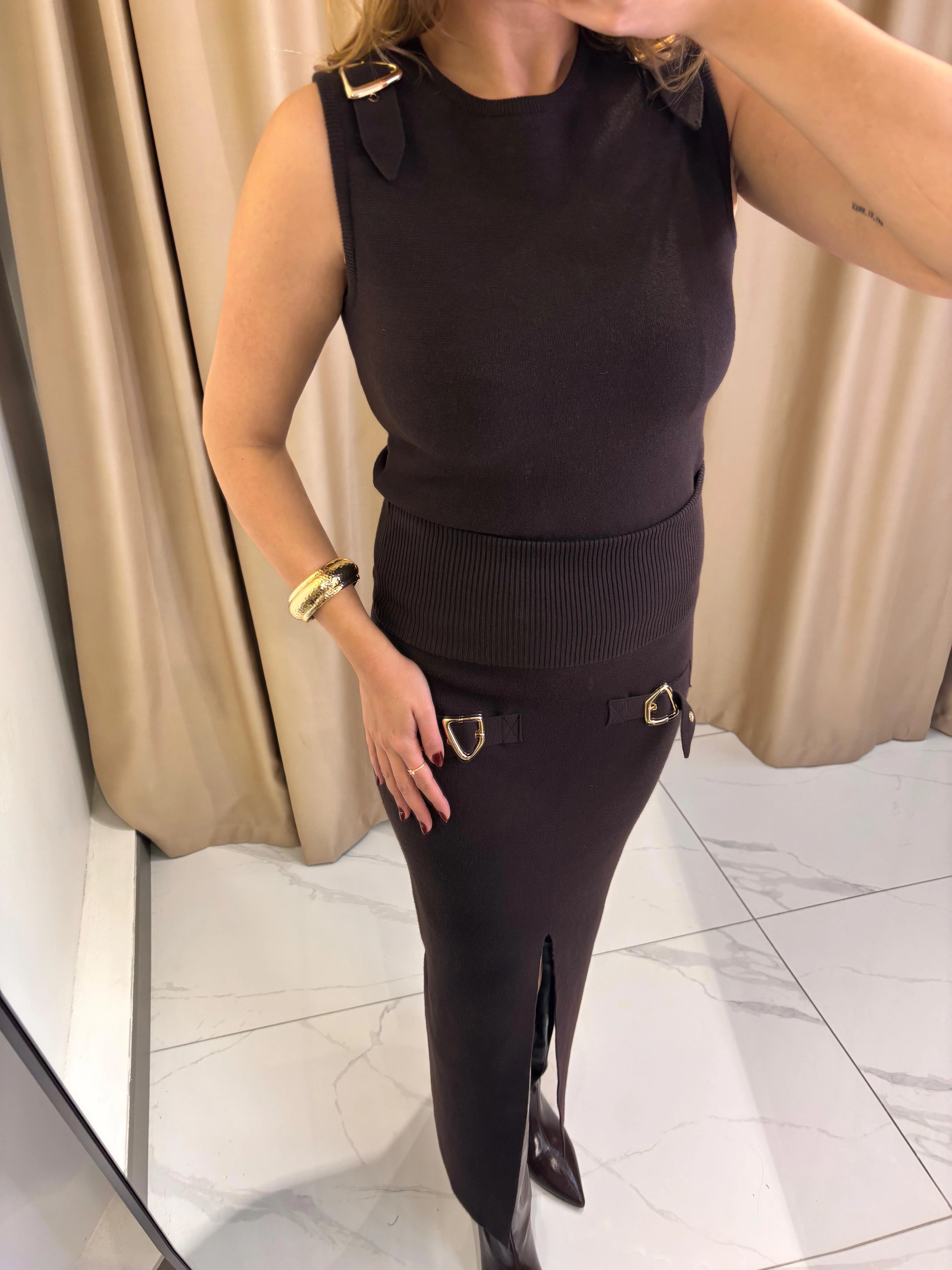 AKSESUAR DETAYLI TRİKO ETEK