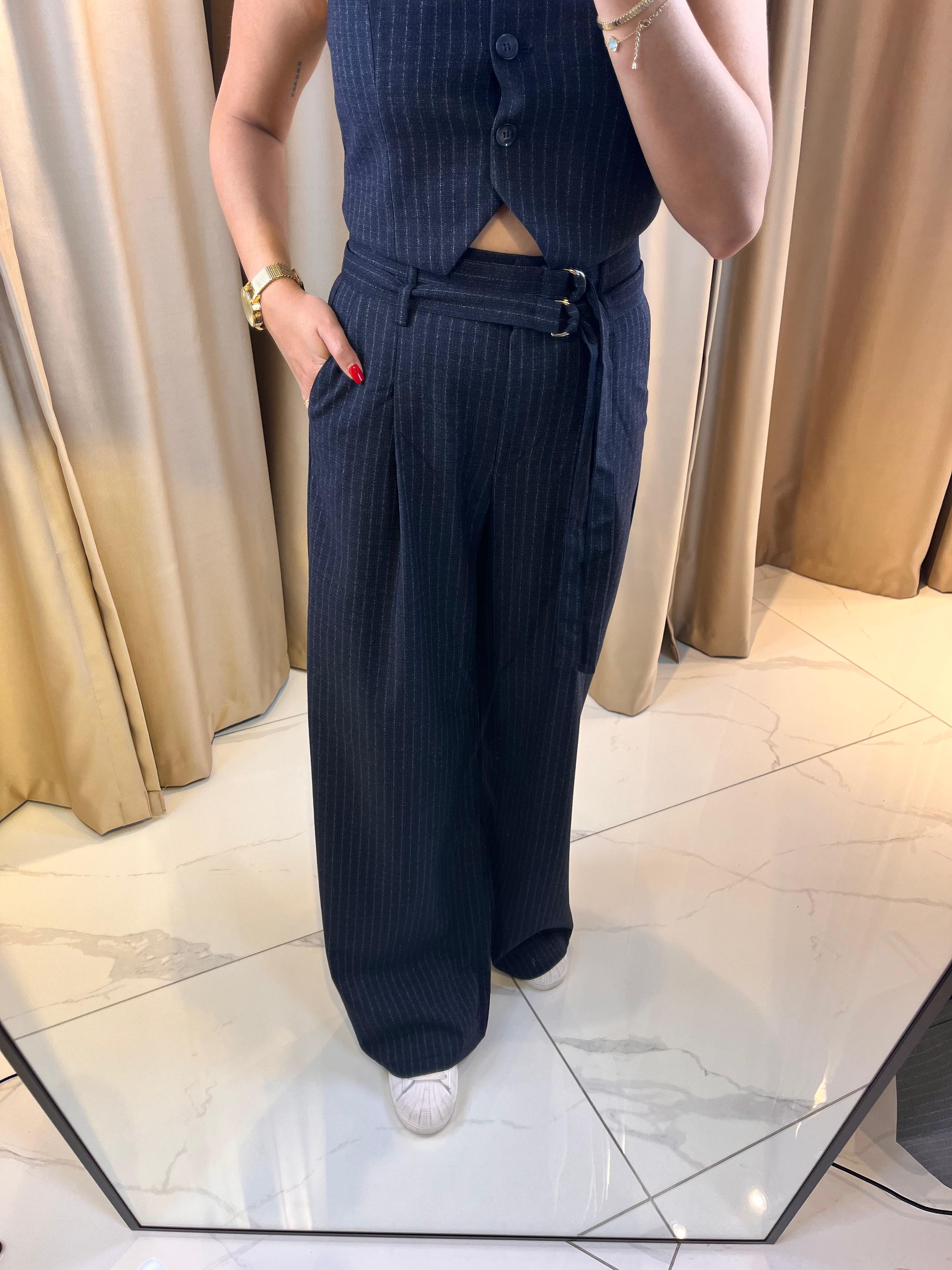 KEMERLİ PREMİUM ÇİZGİLİ PANTOLON