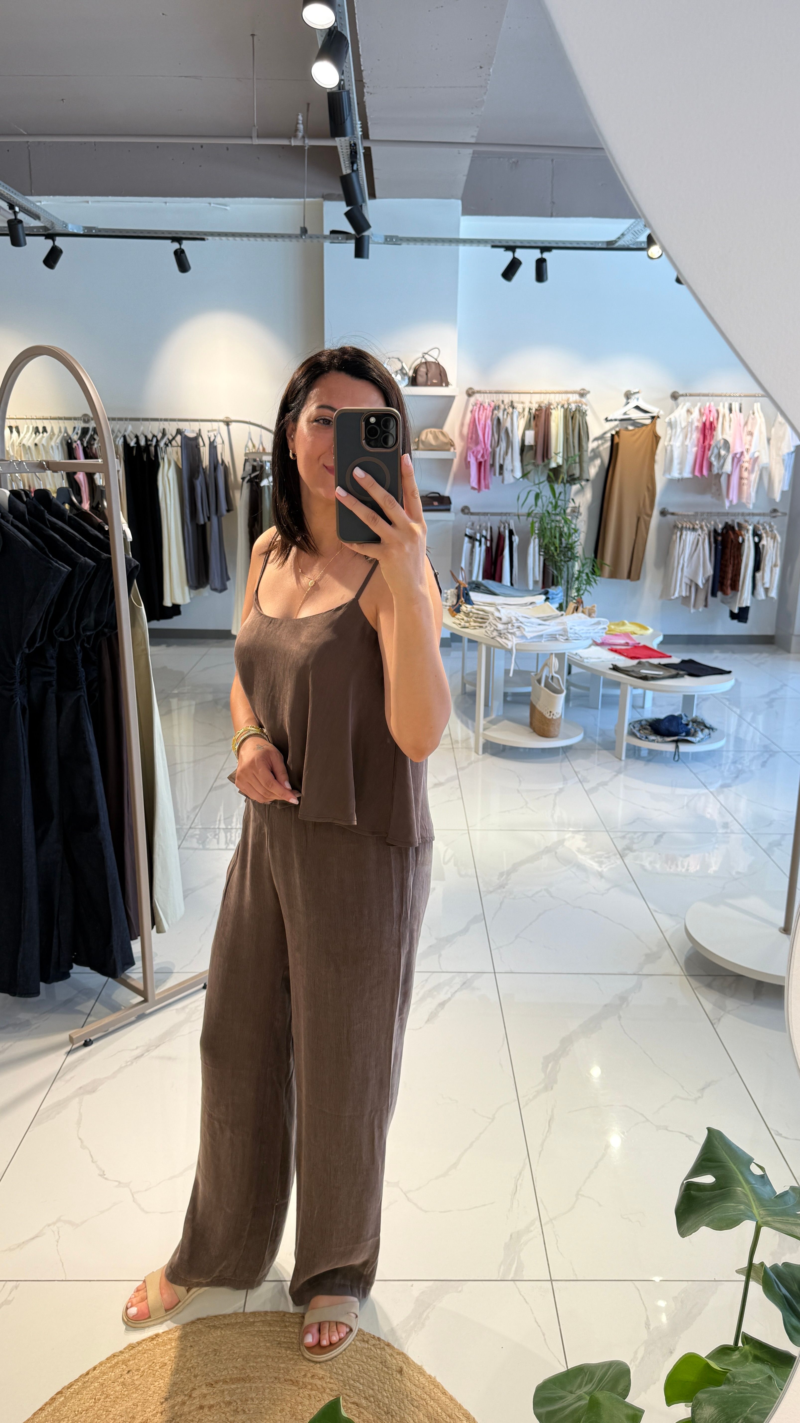 ASKILI BLUZ PANTOLON TAKIM