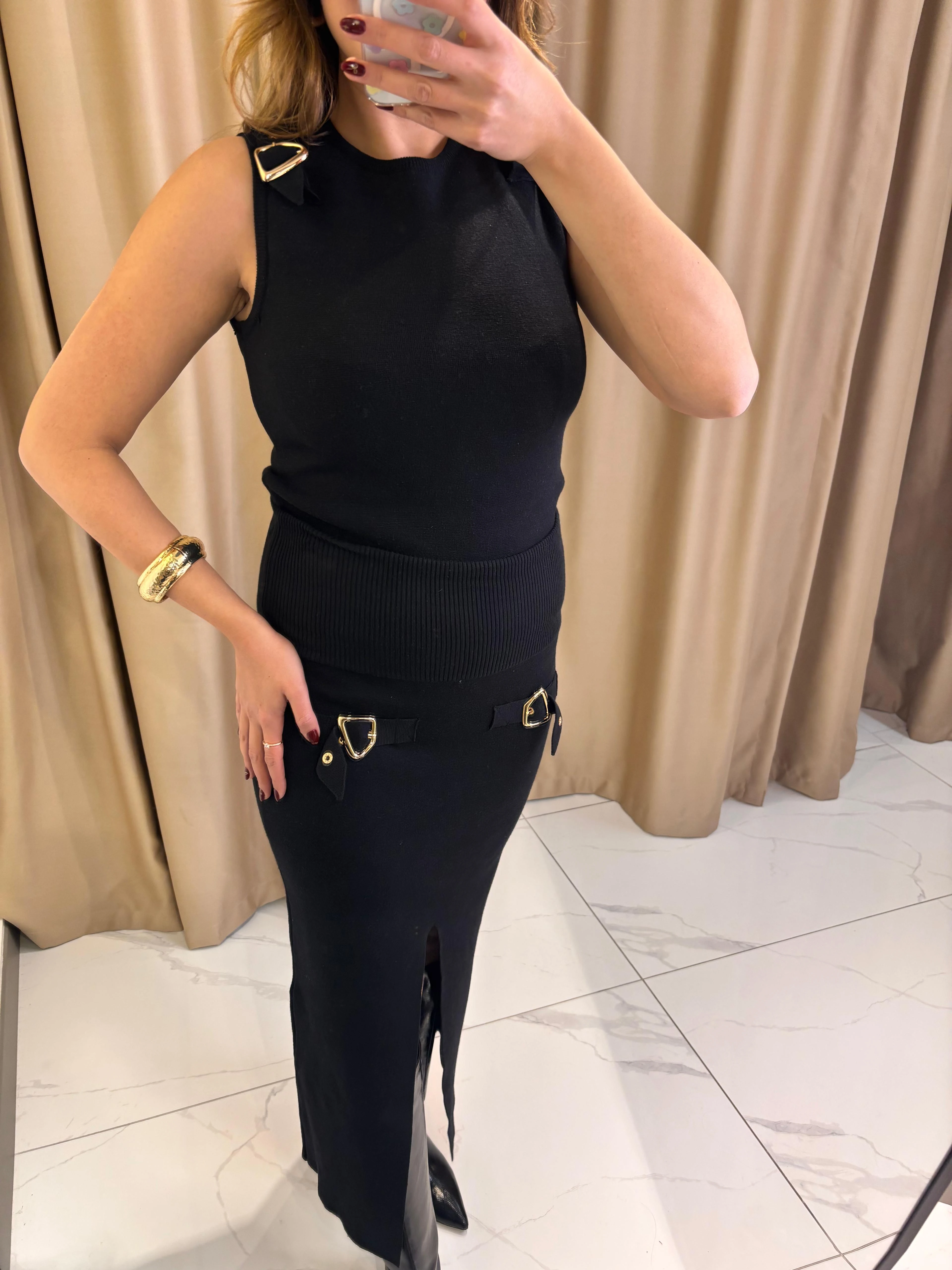 AKSESUAR DETAYLI TRİKO ETEK