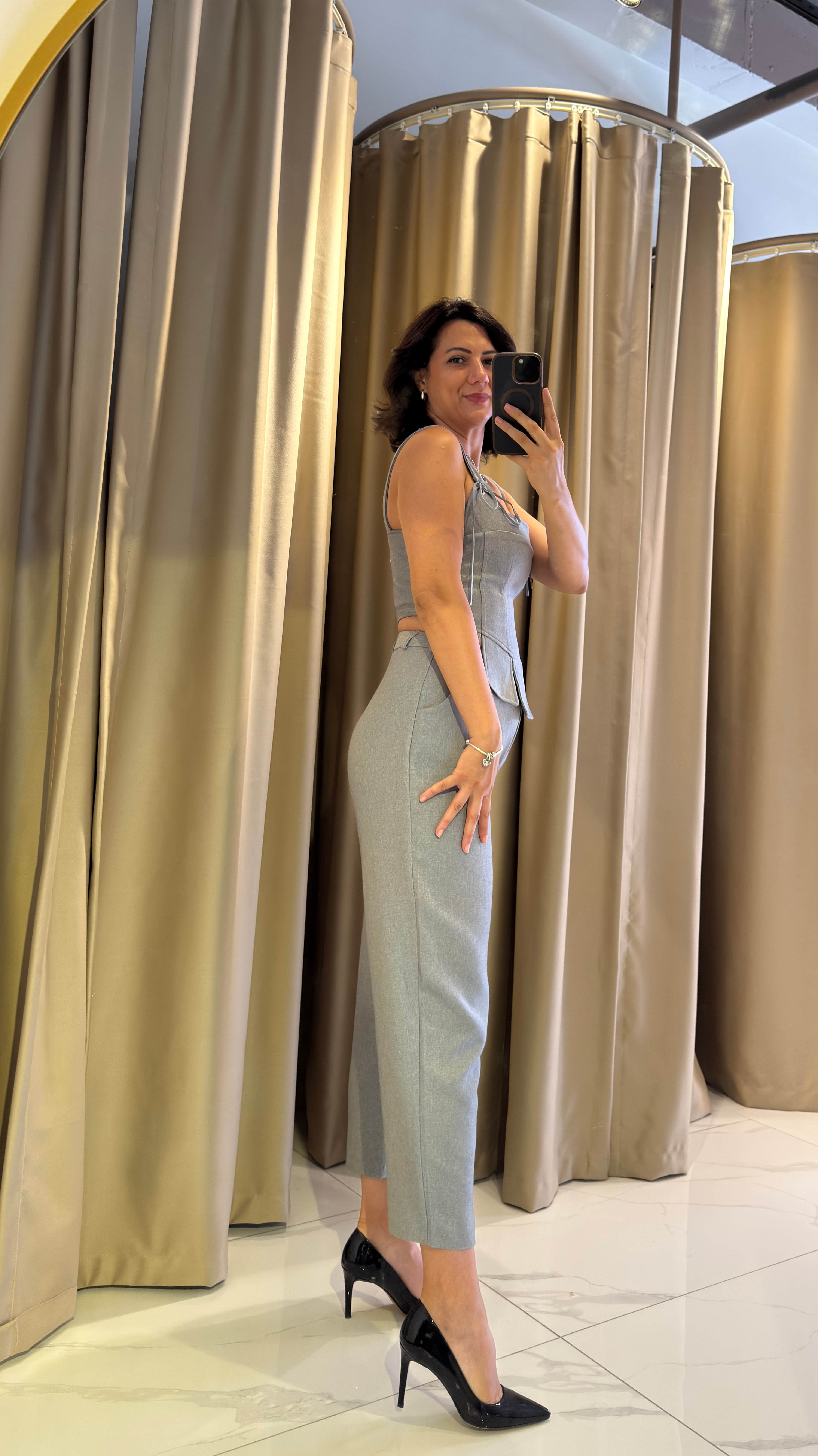 HAVUÇ MODEL KUMAŞ PANTOLON