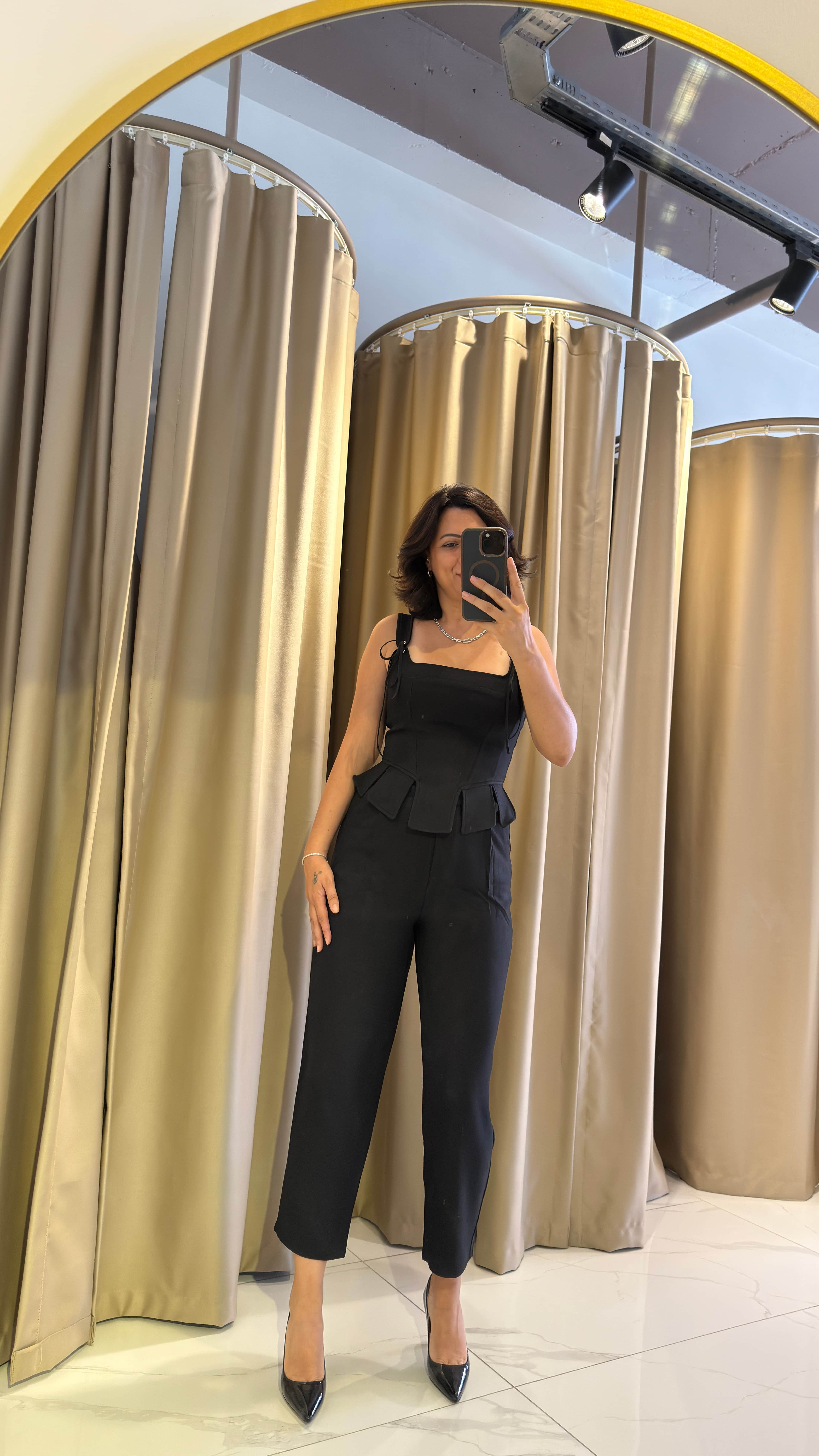 HAVUÇ MODEL KUMAŞ PANTOLON