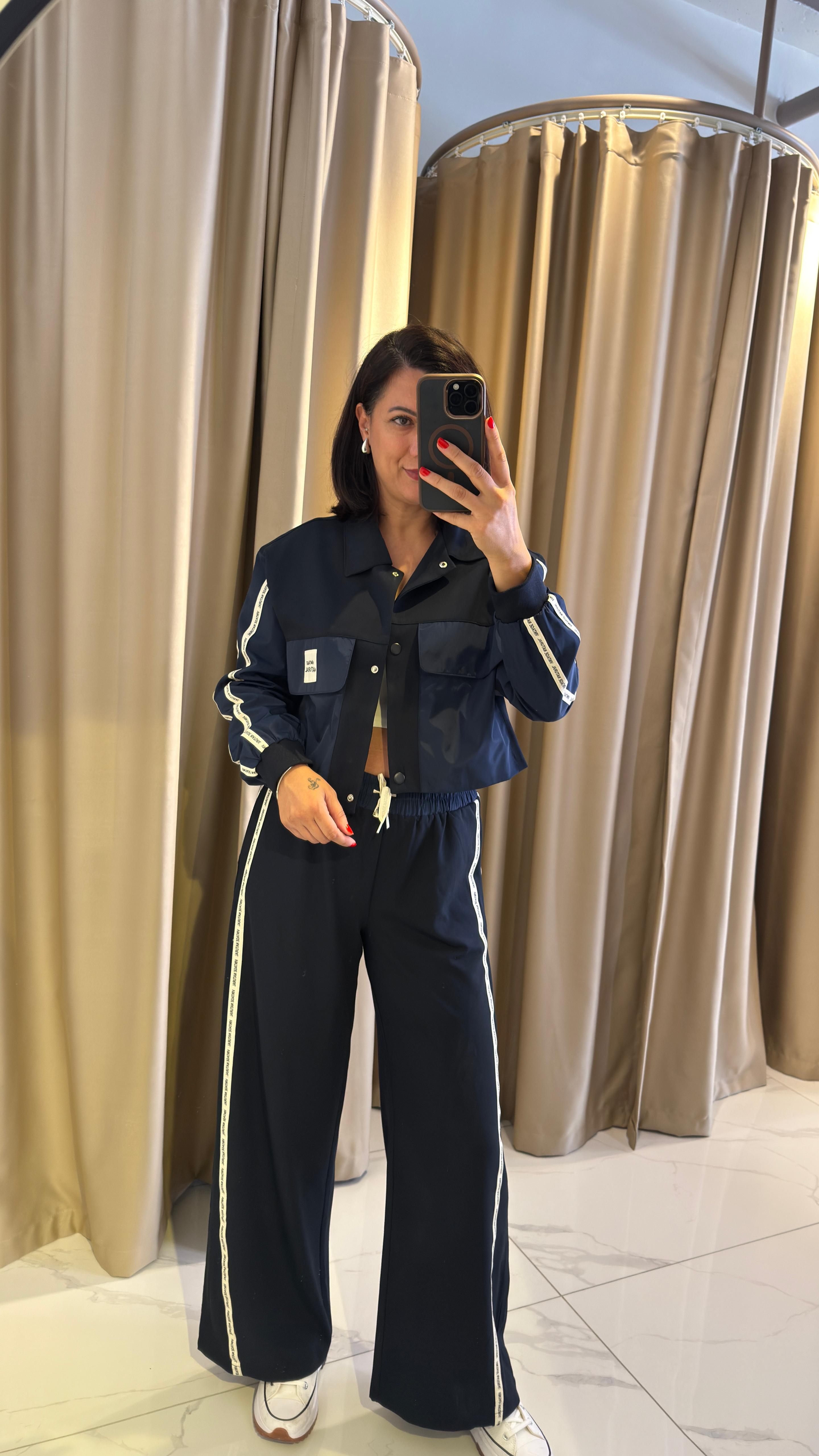 MARKA MODEL EŞOFMAN TAKIMI