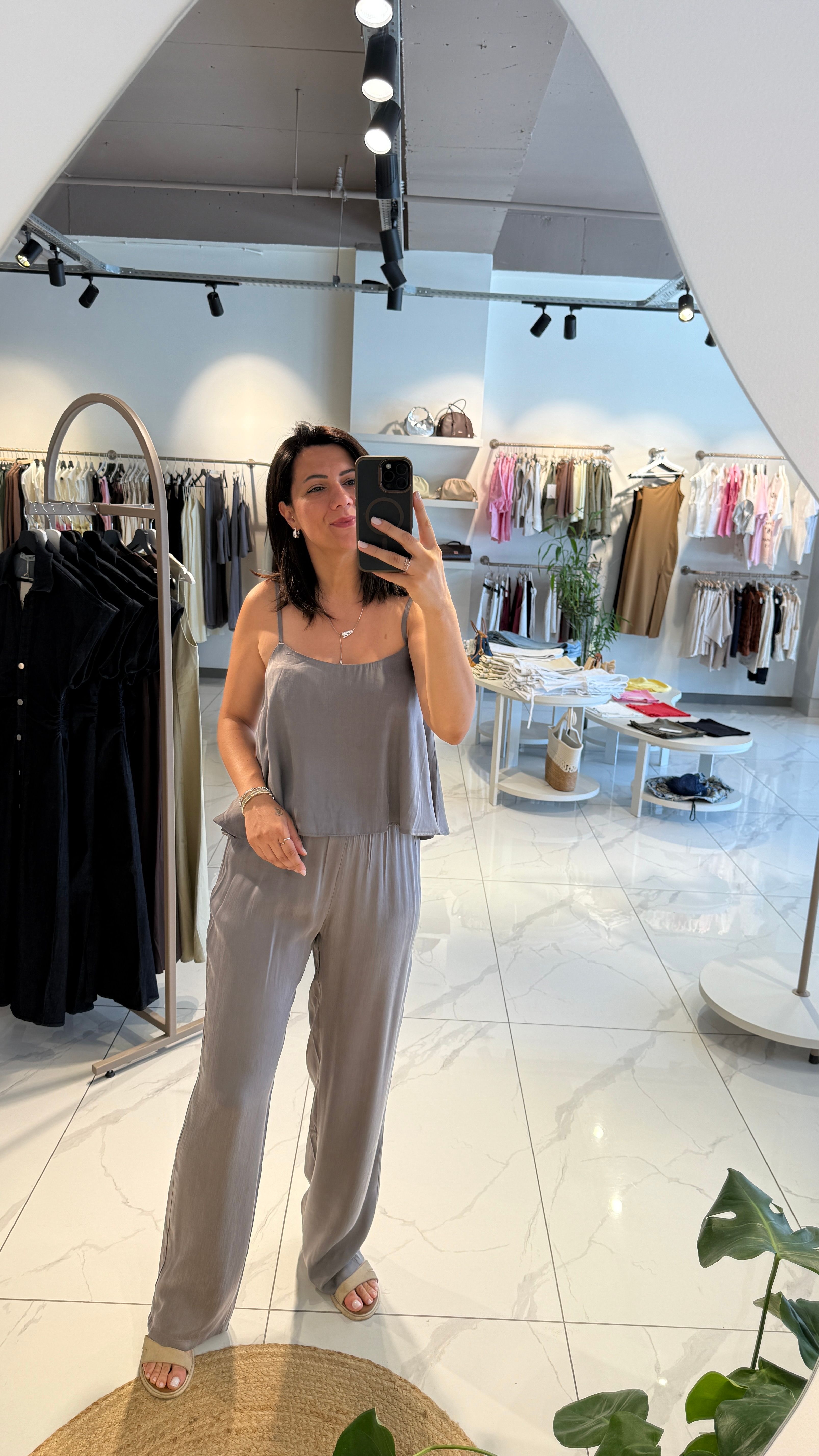 ASKILI BLUZ PANTOLON TAKIM