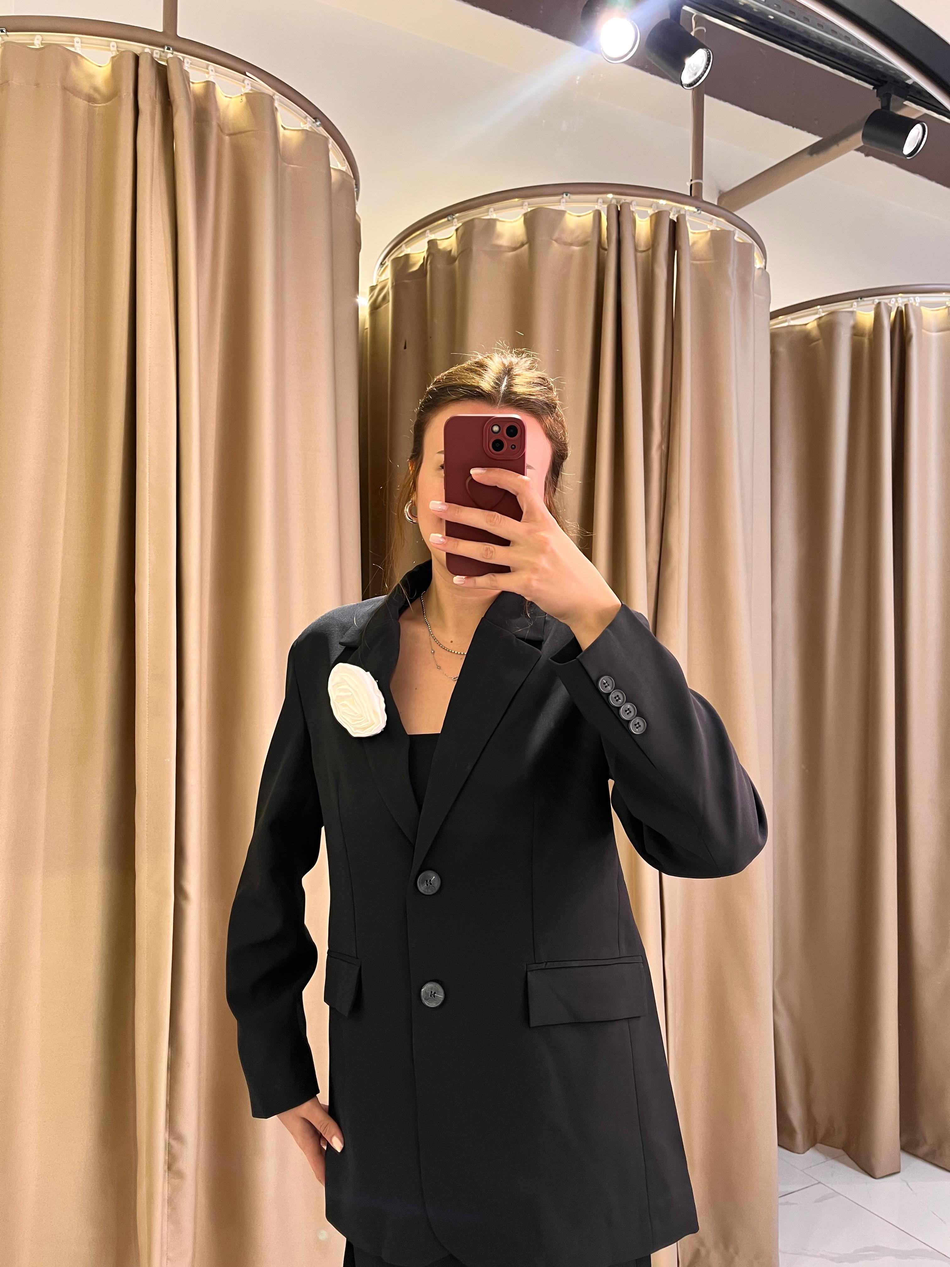 GÜL DETAY TASARIM BLAZER CEKET