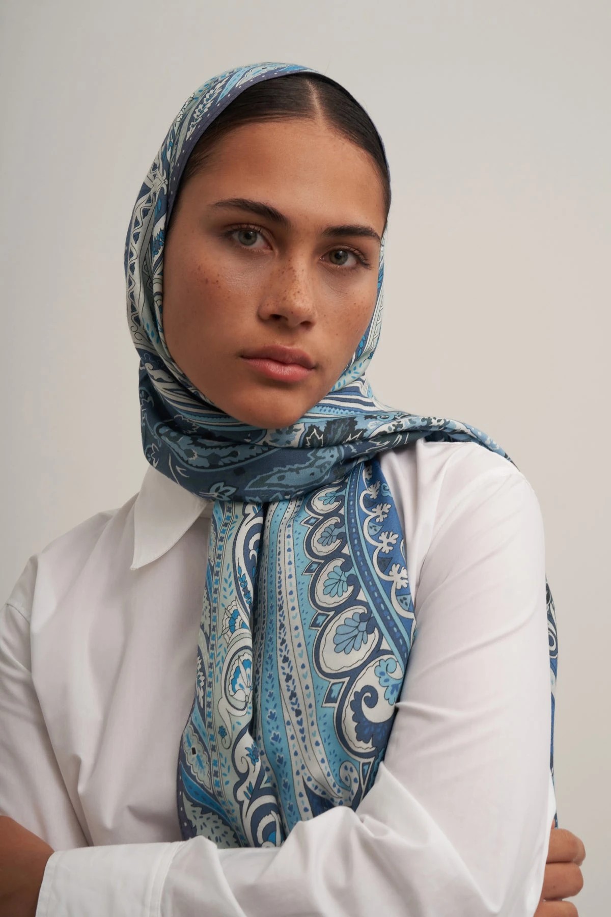 MORENOSİLK BLUE LİLY