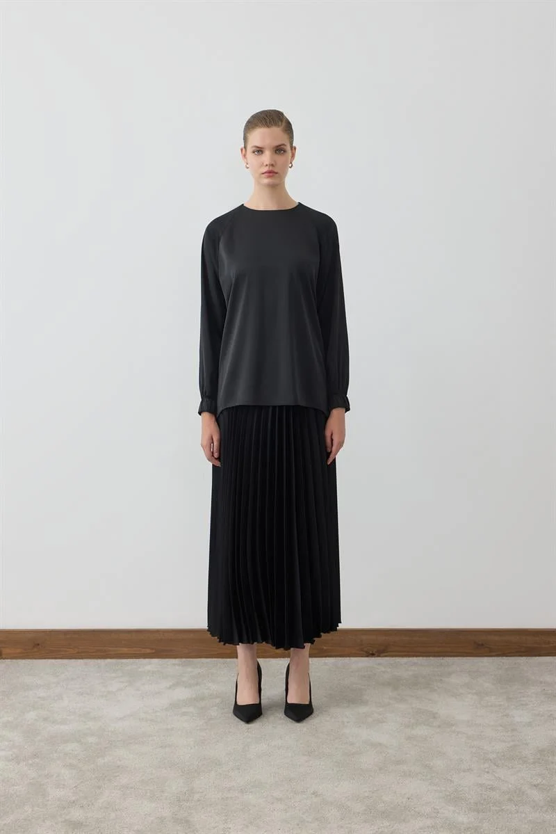 MİORİ NORA SATEN PLİSE ETEKLİ TAKIM MIO26K0500021