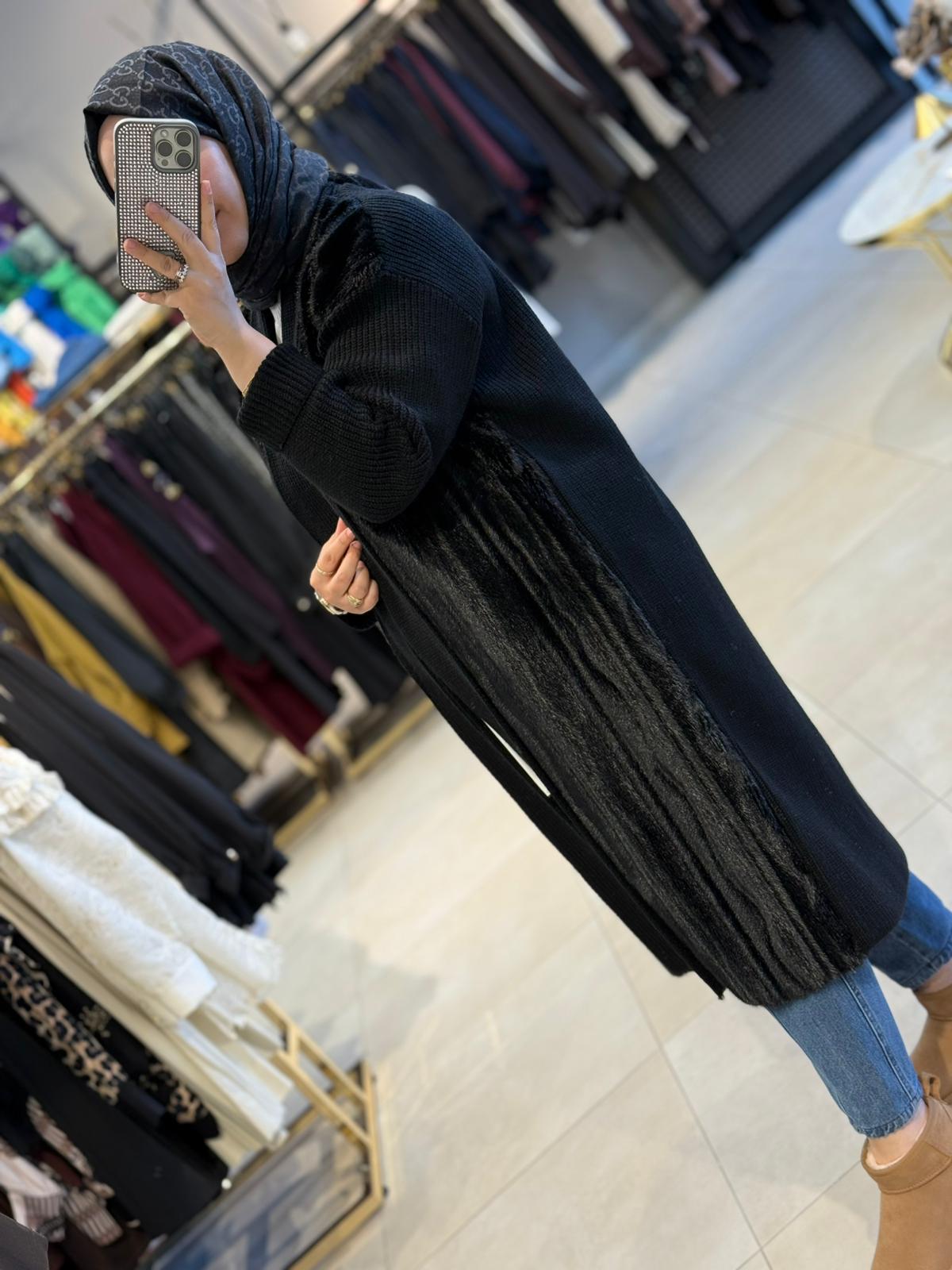 GHİSA KÜRK DETAYLI TRİKO HIRKA 5KGSHRK3050