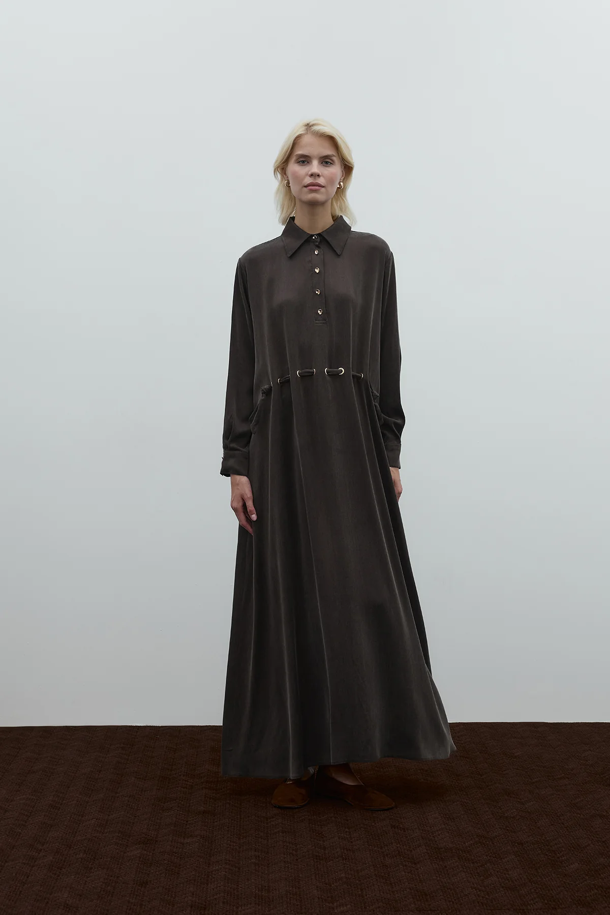 CLANDE BÜZGÜ DETAYLI İPEK CUPRO ELBİSE 5007