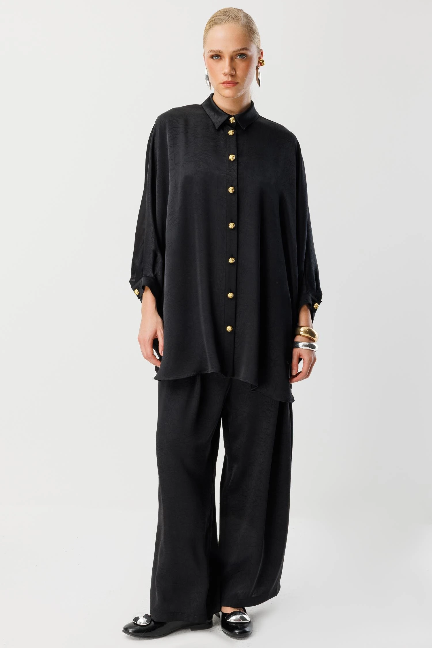 GHİSA YARASA KOL SATEN TAKIM 26KGSTKM4086