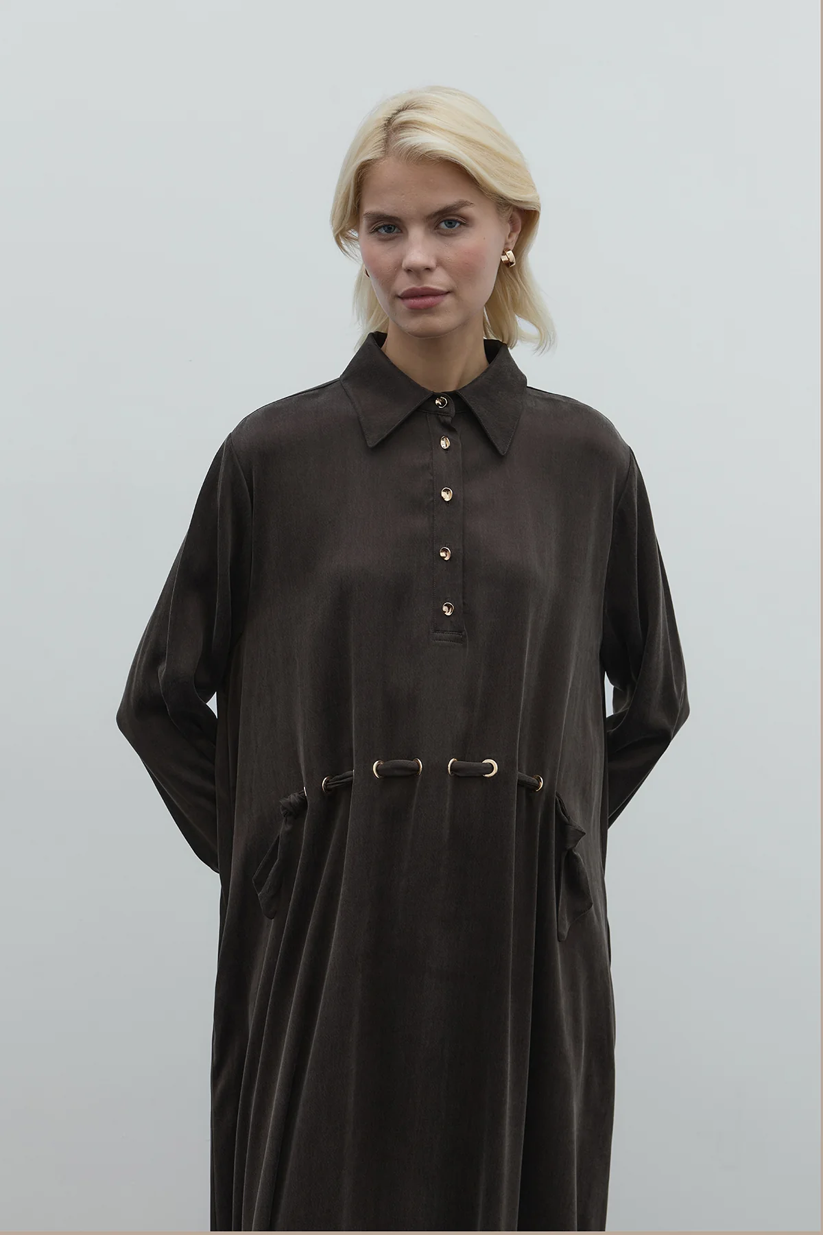 CLANDE BÜZGÜ DETAYLI İPEK CUPRO ELBİSE 5007