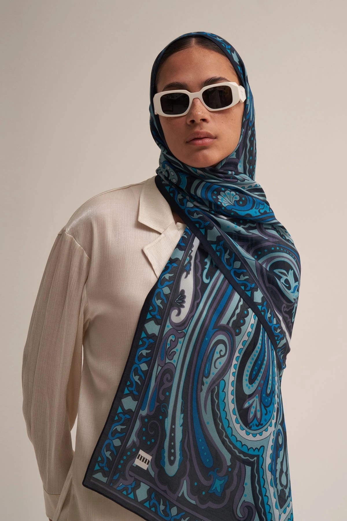 BLUE LAVİNİA ŞAL