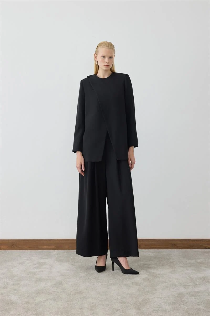 MİORİ REVİA CEKET PANTOLON KREP TAKIM MIO26K0500002