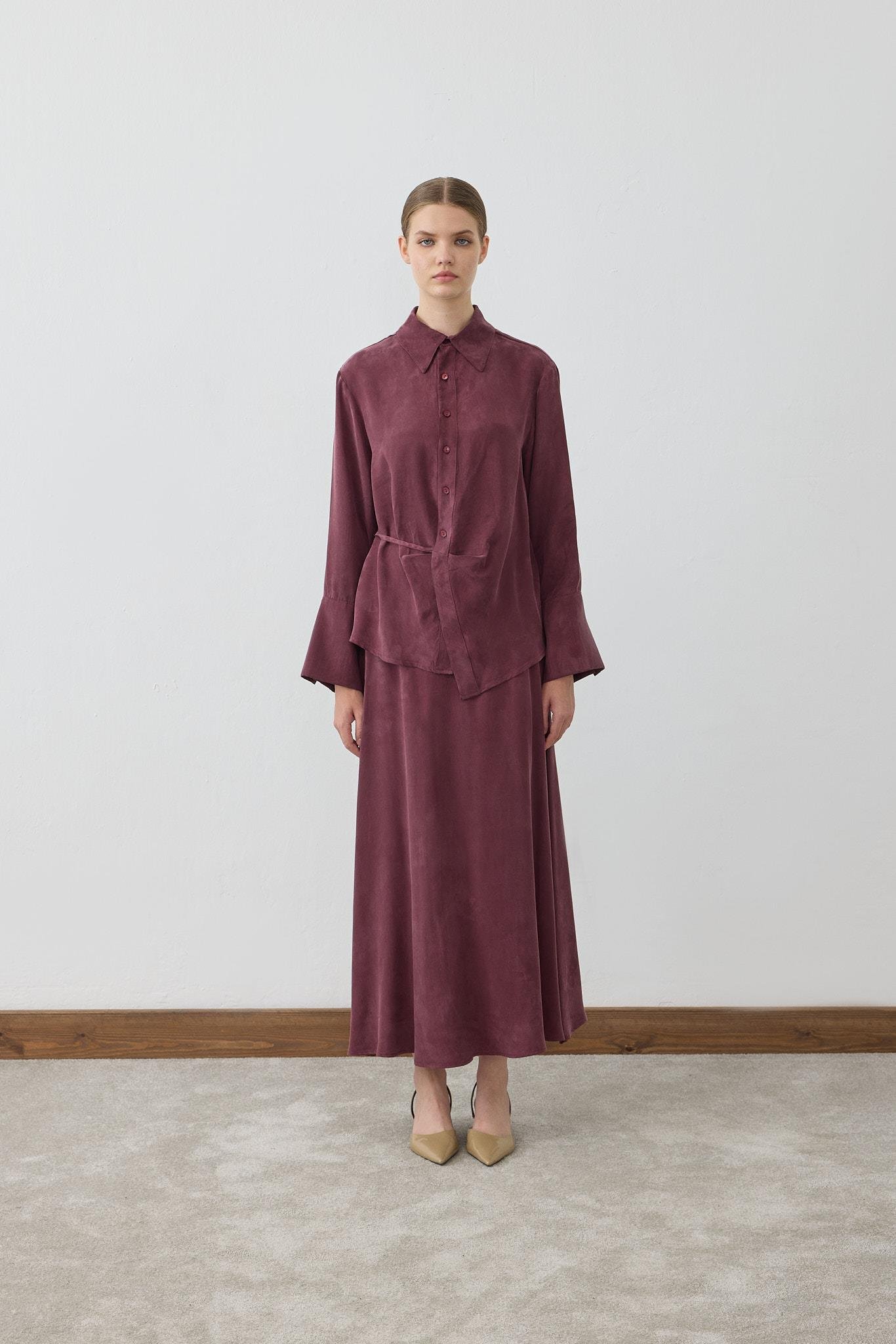 TERZİ DÜKKANI SOLE TAŞLANMIŞ İPEK BAĞLAMALI ETEKLİ TAKIM TD25Y05033091 - Bordo