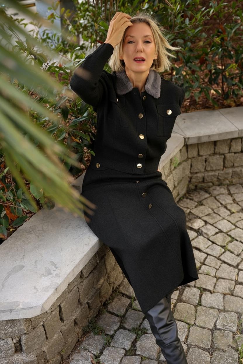 NOİ YAKASI KÜRKLÜ HIRKA VE ETEK TAKIM 65718