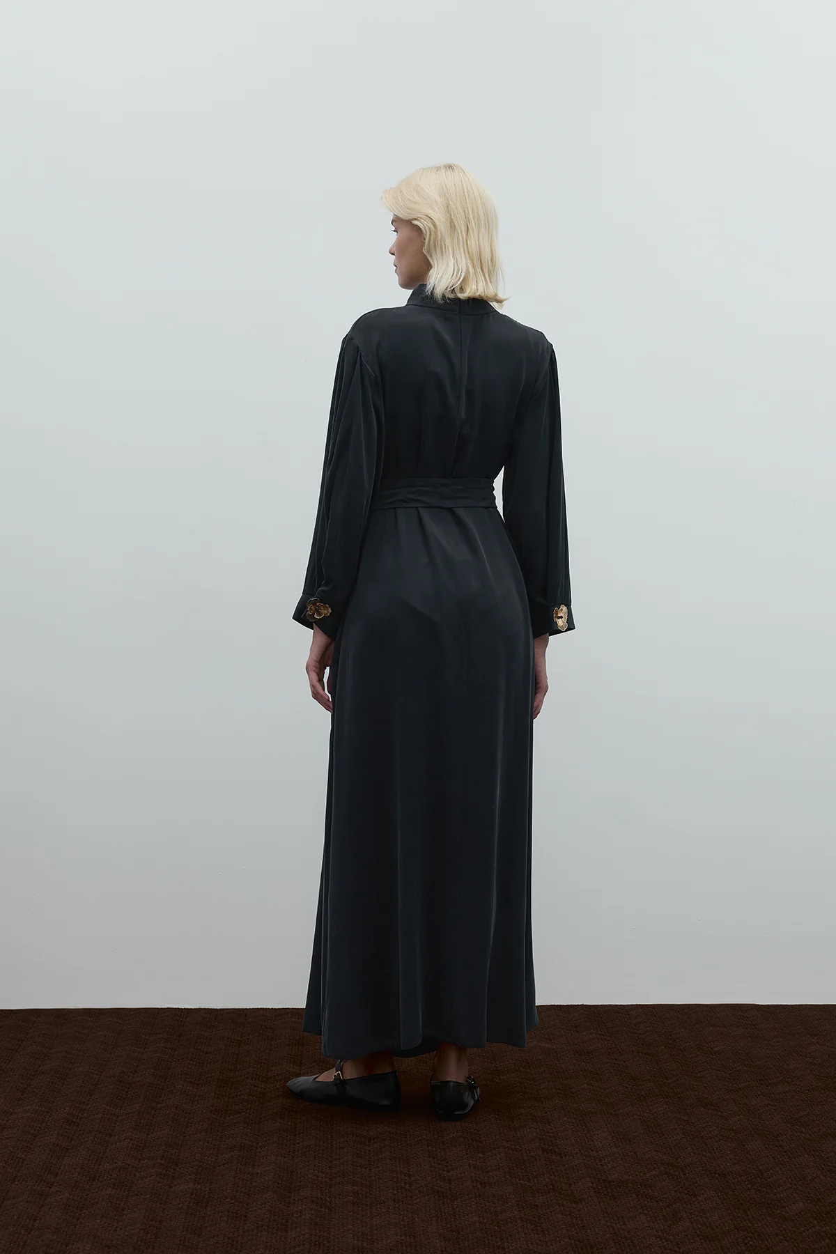 CLANDE YAKA AKSESUARLI İPEK CUPRO ELBİSE 5011