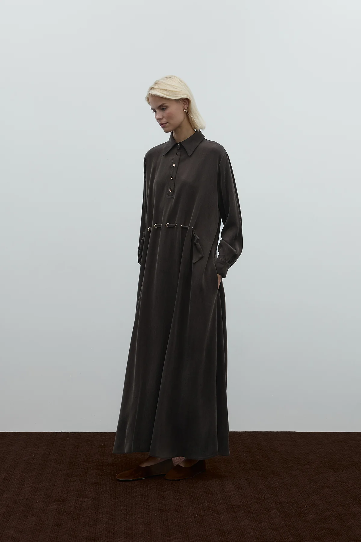 CLANDE BÜZGÜ DETAYLI İPEK CUPRO ELBİSE 5007