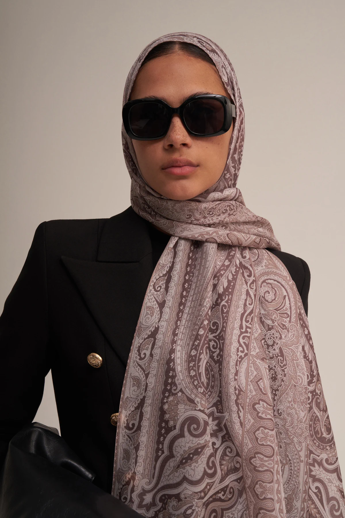 MORENOSİLK GRİSA ŞAL