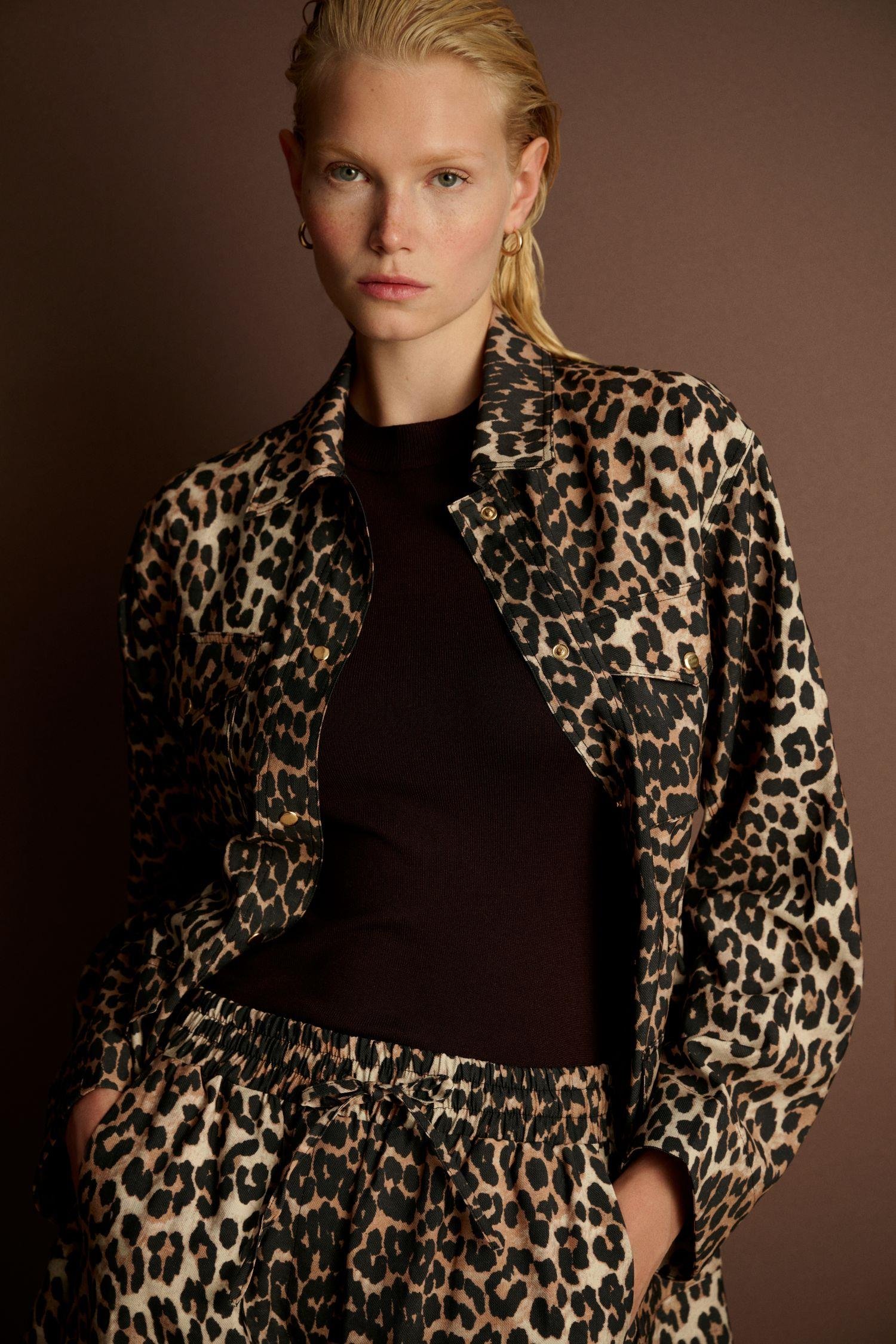 TERZİ DÜKKANI LEOPAR DESEN CEPLİ PANTOLONLU TAKIM TD26K05000056