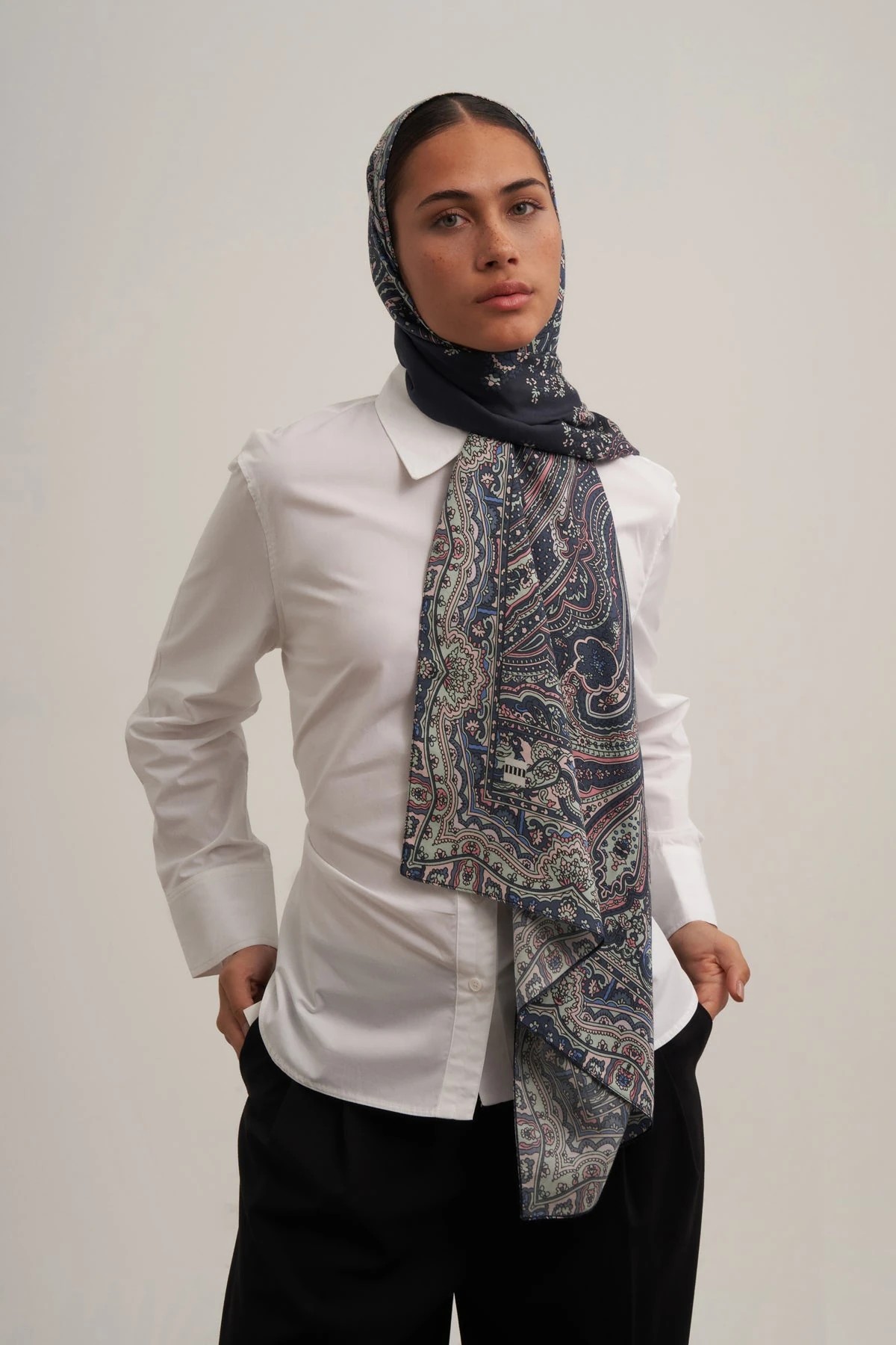 MORENOSİLK ROSİE ŞAL