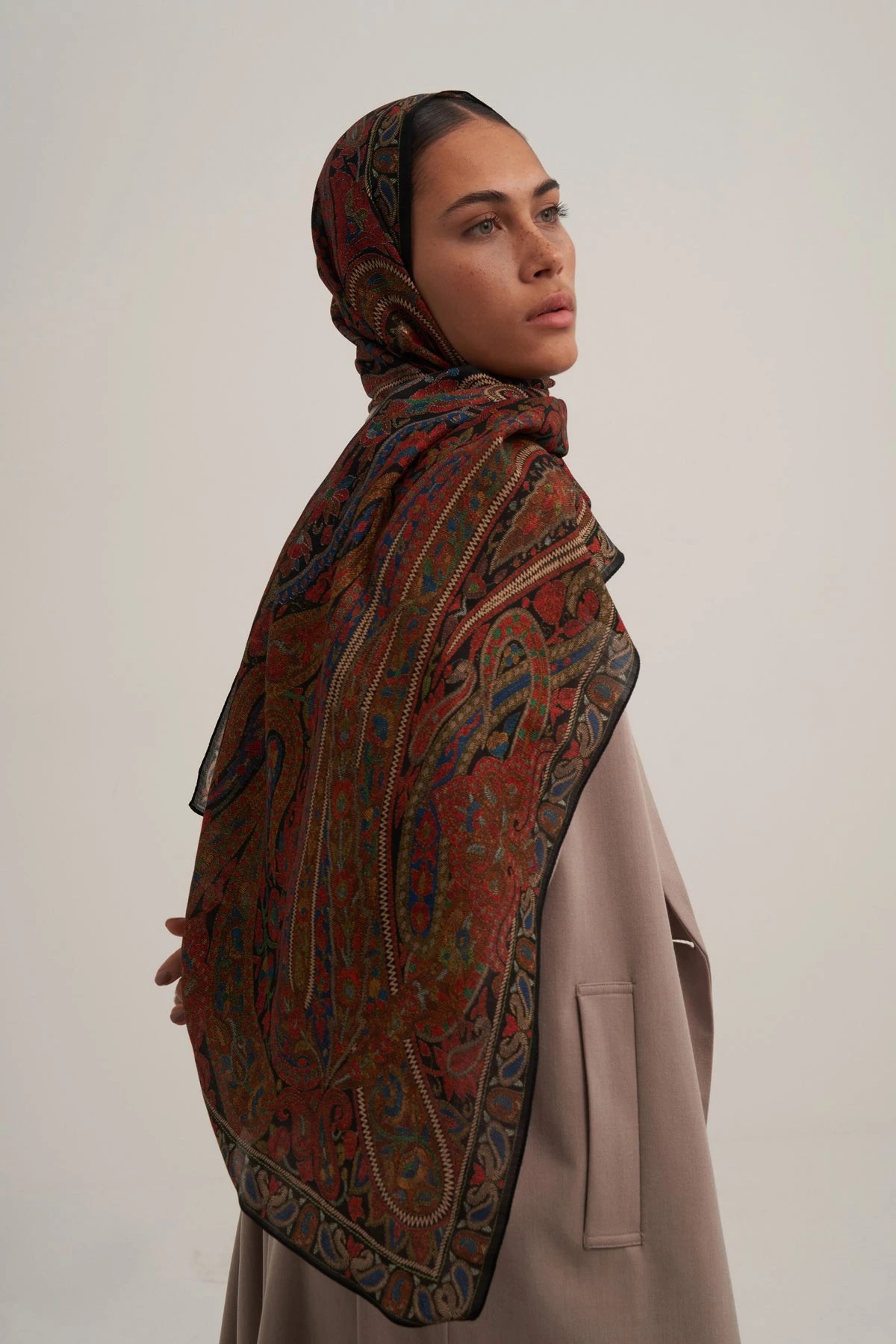 BERRY ROSE ŞAL